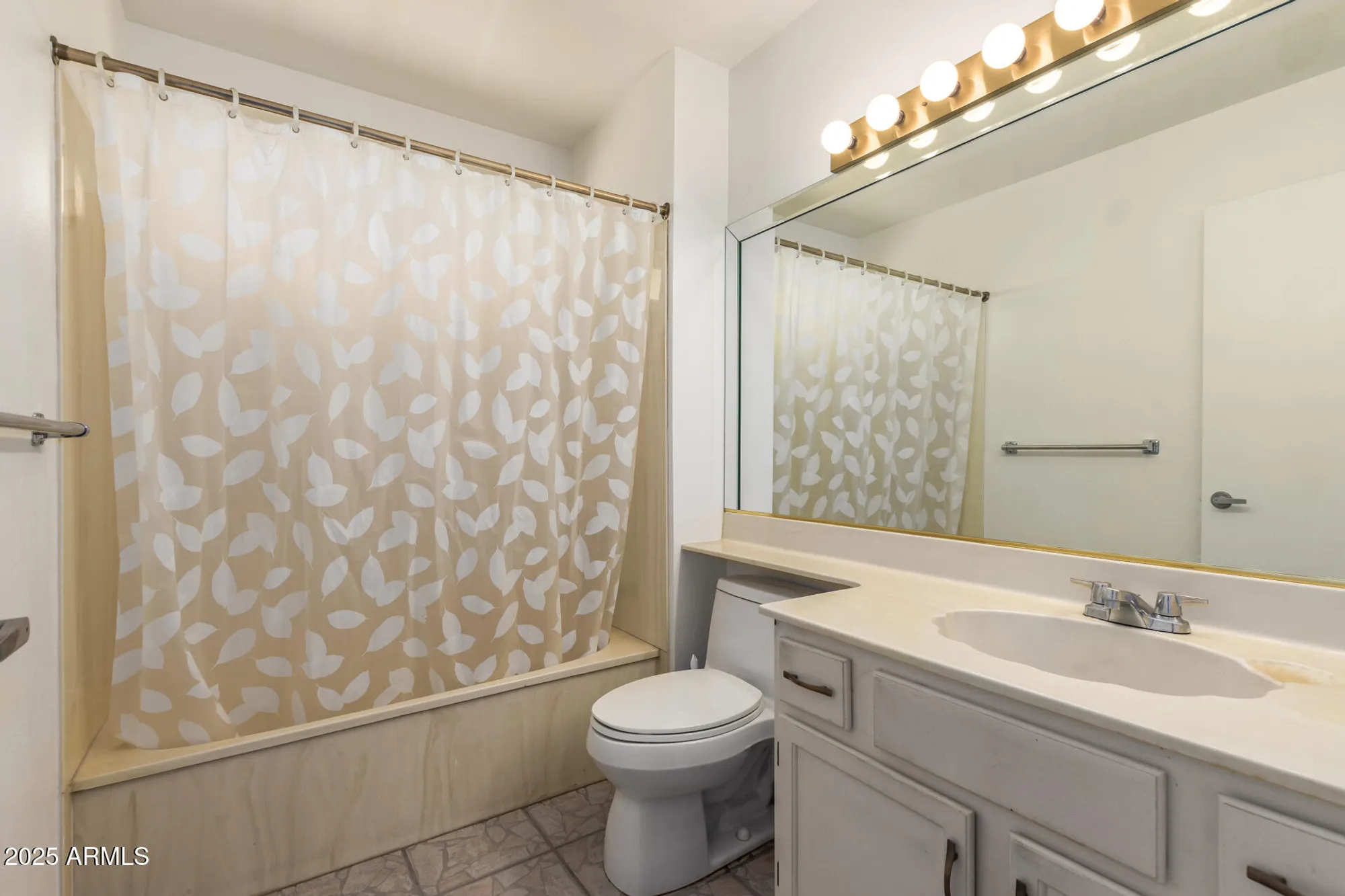 Property Slideshow image 21 of 25 | 17405 n conquistador dr, Sun City West, AZ, 85375