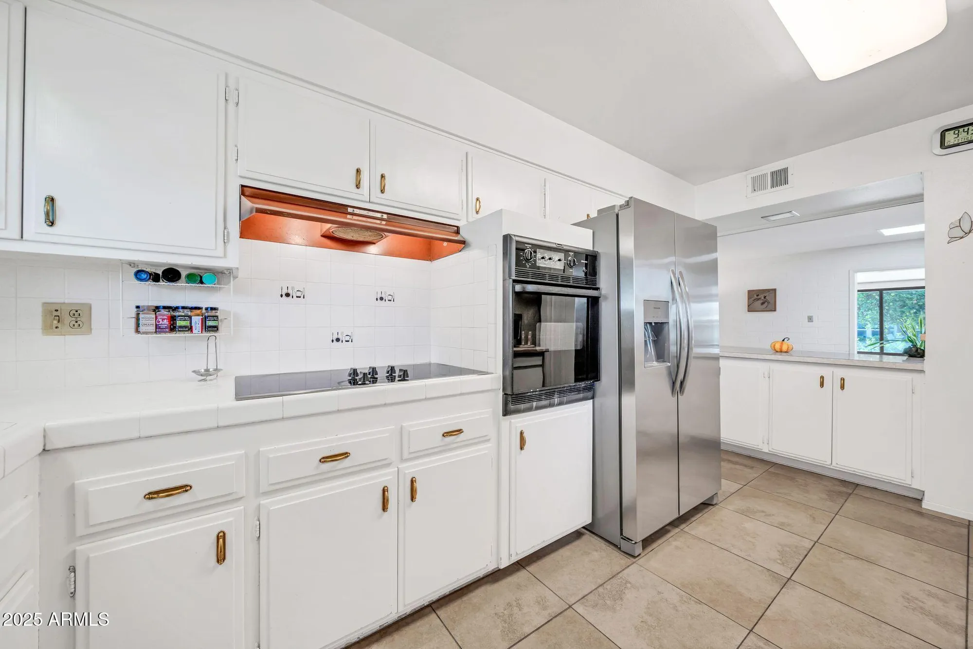 Property Slideshow image 10 of 29 | 10279 w snead cir, Sun City, AZ, 85351