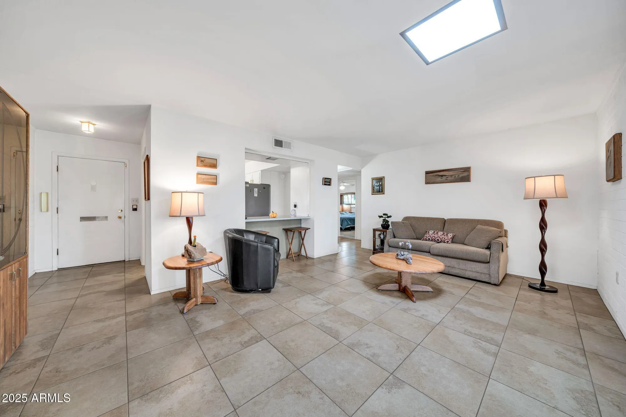 Property Slideshow image 5 of 29 | 10279 w snead cir, Sun City, AZ, 85351