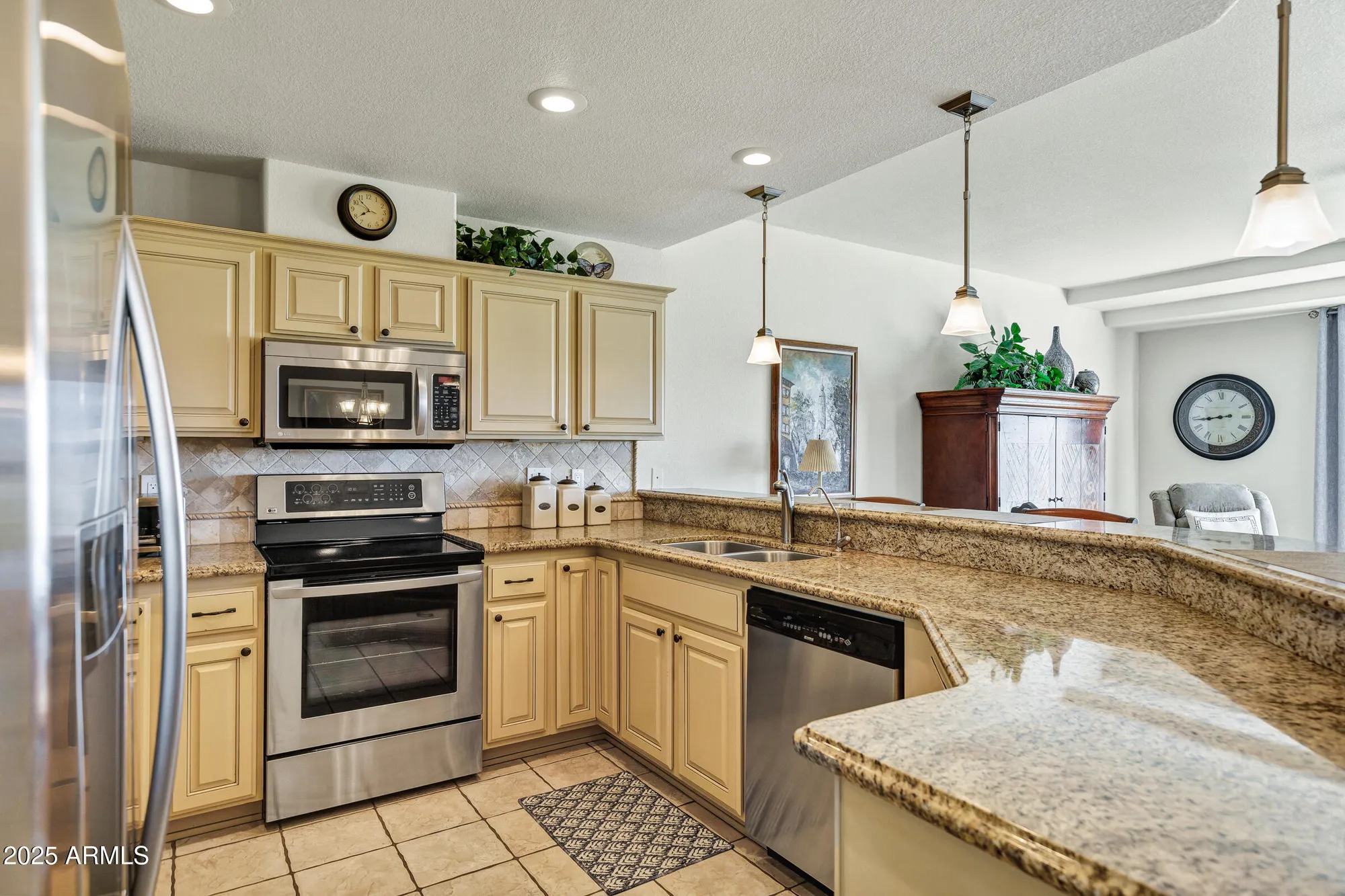 Property Slideshow image 15 of 64 | 11069 e kilarea ave 114, Mesa, AZ, 85209