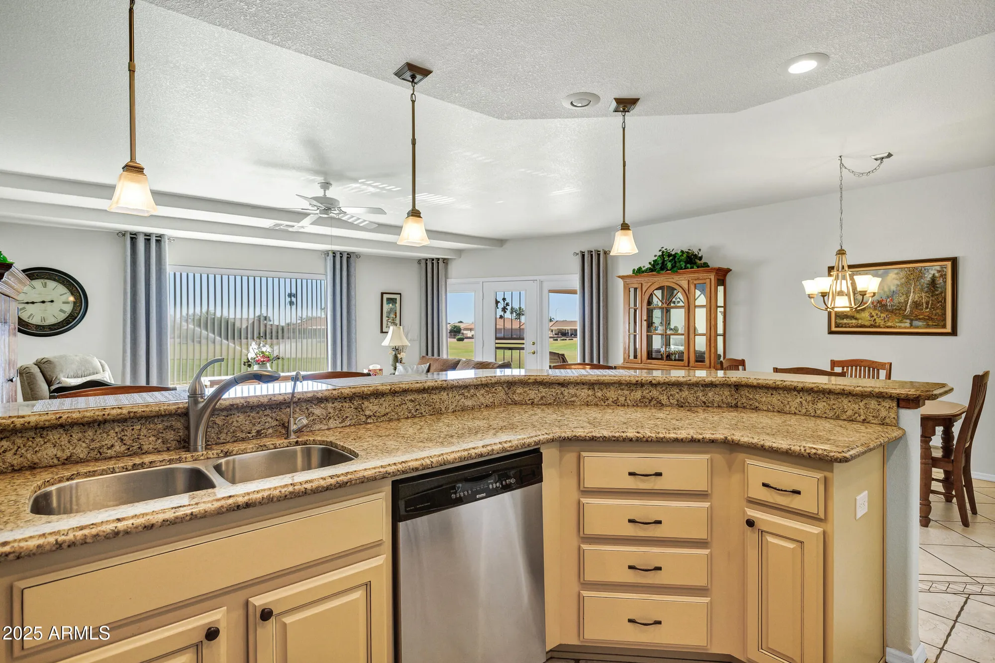 Property Slideshow image 18 of 64 | 11069 e kilarea ave 114, Mesa, AZ, 85209