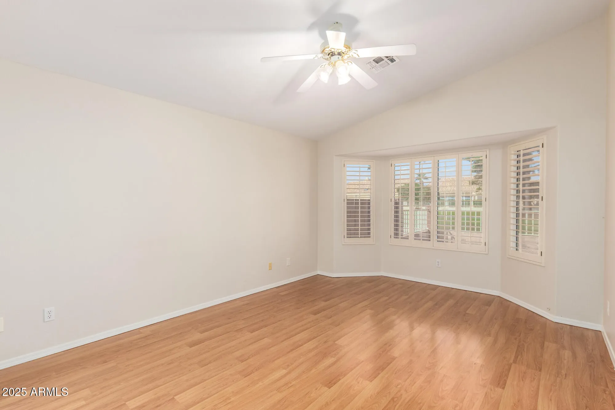 Property Slideshow image 7 of 20 | 14566 w zuni trl, Surprise, AZ, 85374