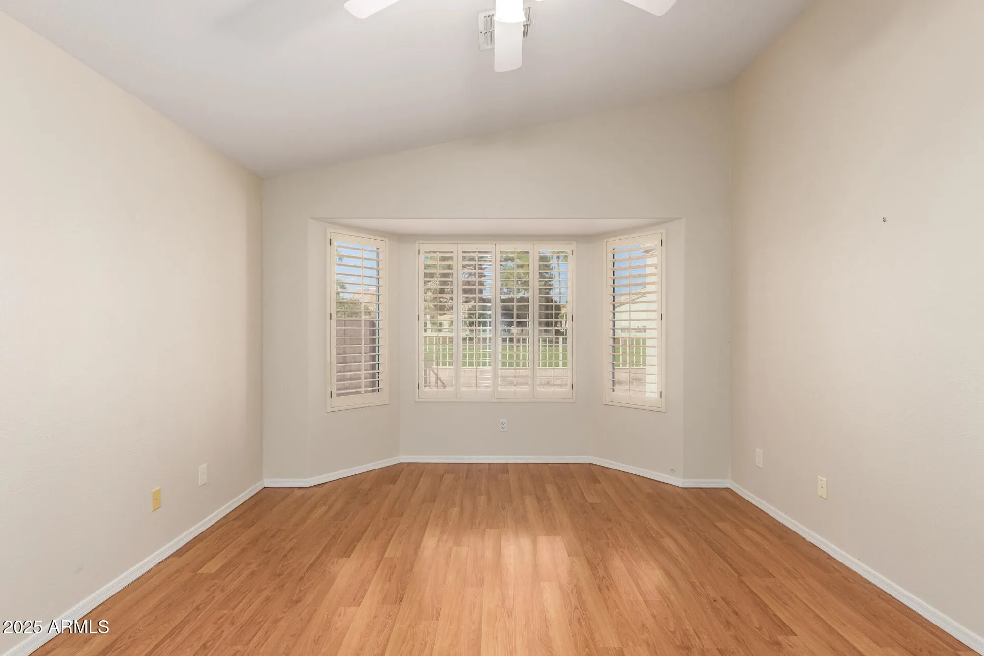 Property Slideshow image 8 of 20 | 14566 w zuni trl, Surprise, AZ, 85374