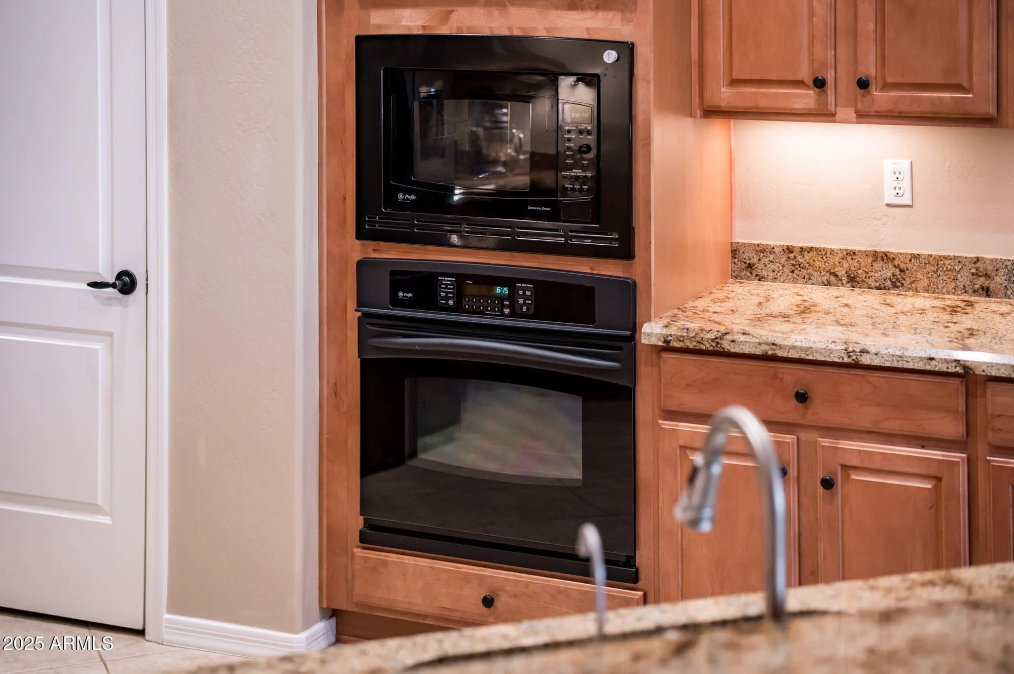 Property Slideshow image 58 of 76 | 22813 n del monte dr, Sun City West, AZ, 85375