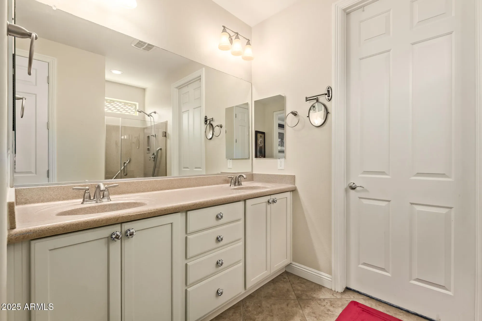 Property Slideshow image 19 of 33 | 7337 w silver spring way, Florence, AZ, 85132