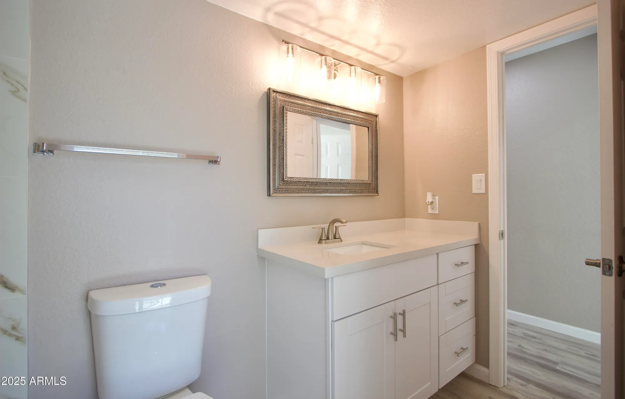 Property Slideshow image 32 of 51 | 7830 e park view dr, Mesa, AZ, 85208