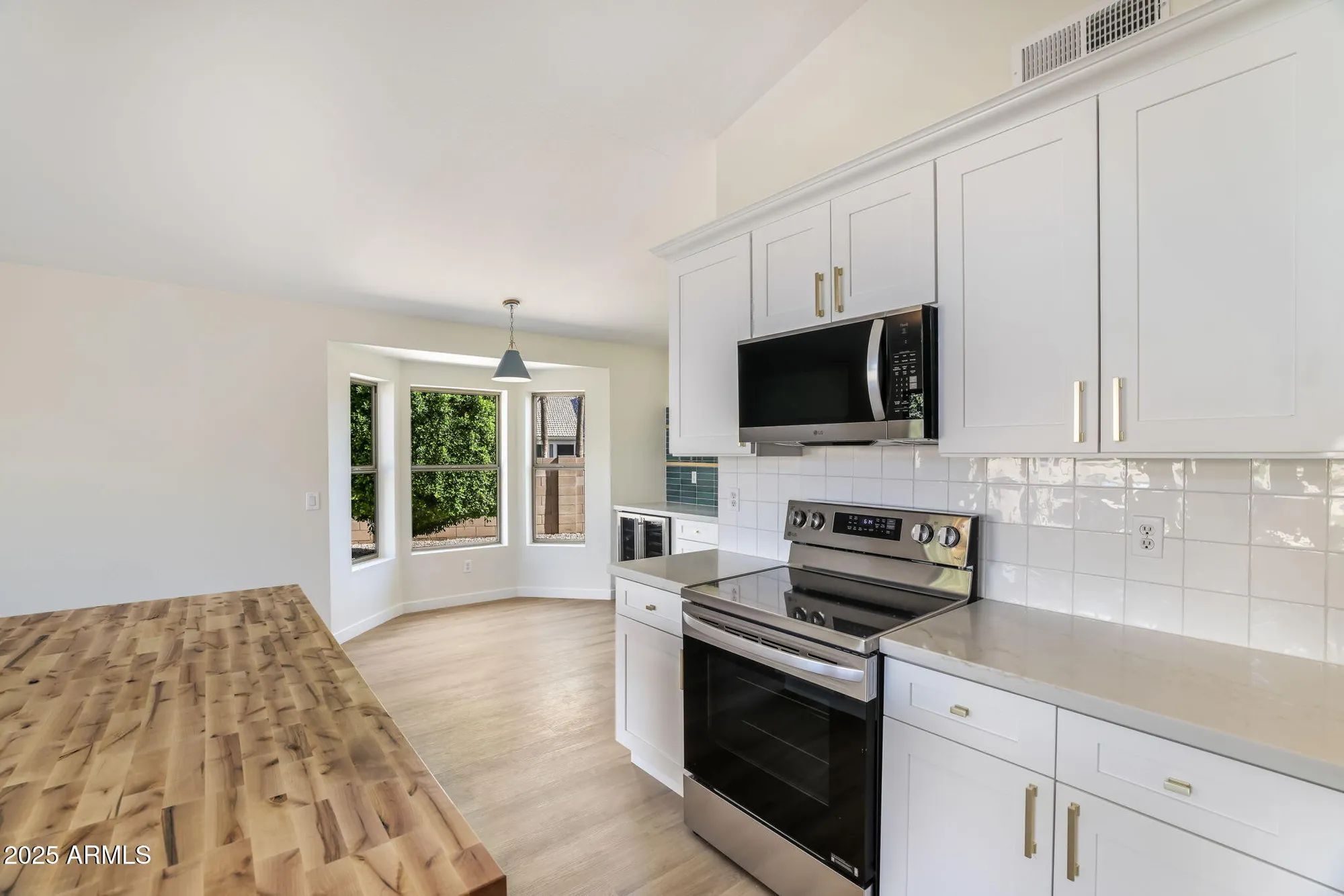 Property Slideshow image 6 of 50 | 15264 w mulberry dr, Goodyear, AZ, 85395