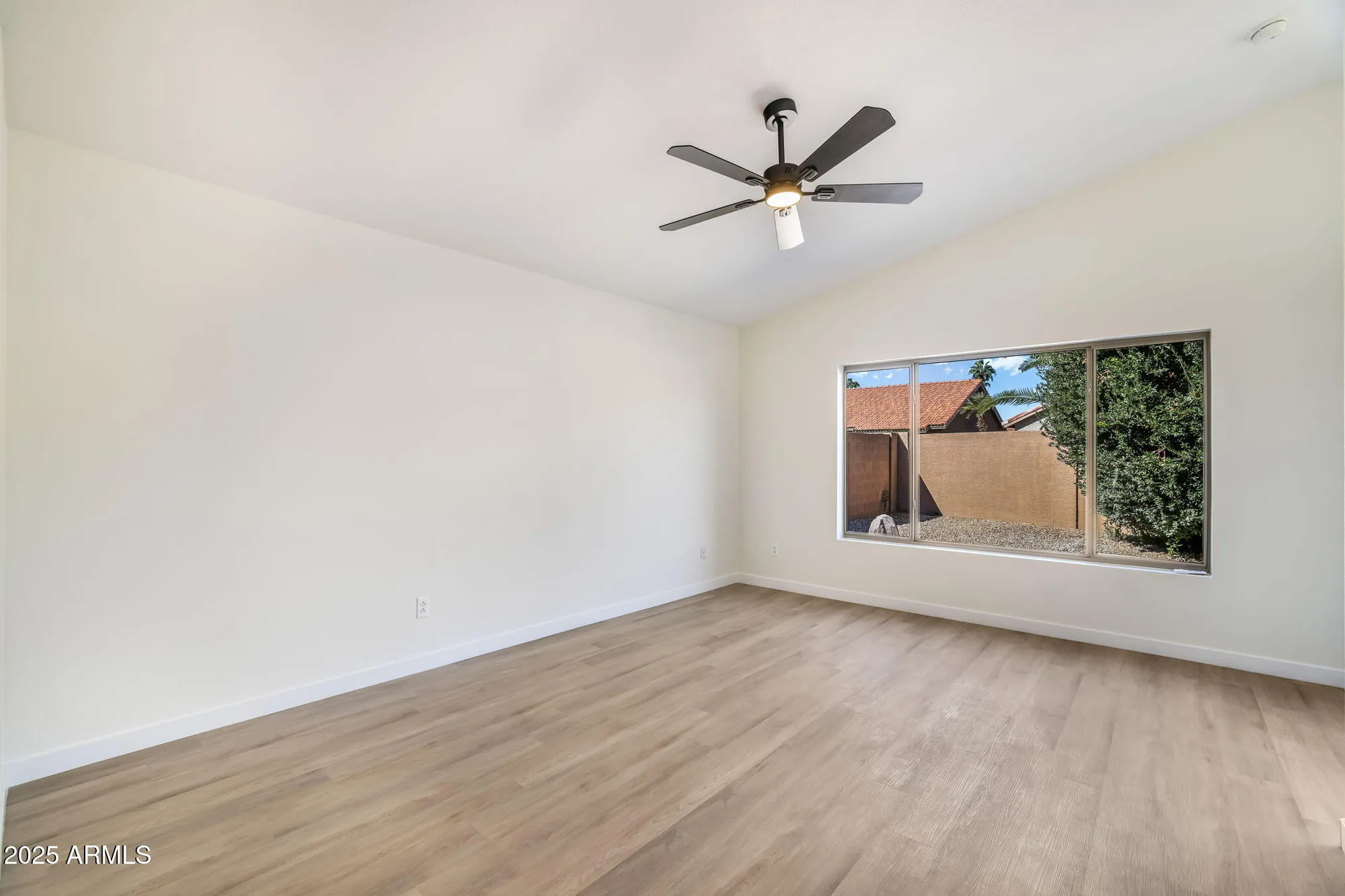 Property Slideshow image 17 of 50 | 15264 w mulberry dr, Goodyear, AZ, 85395