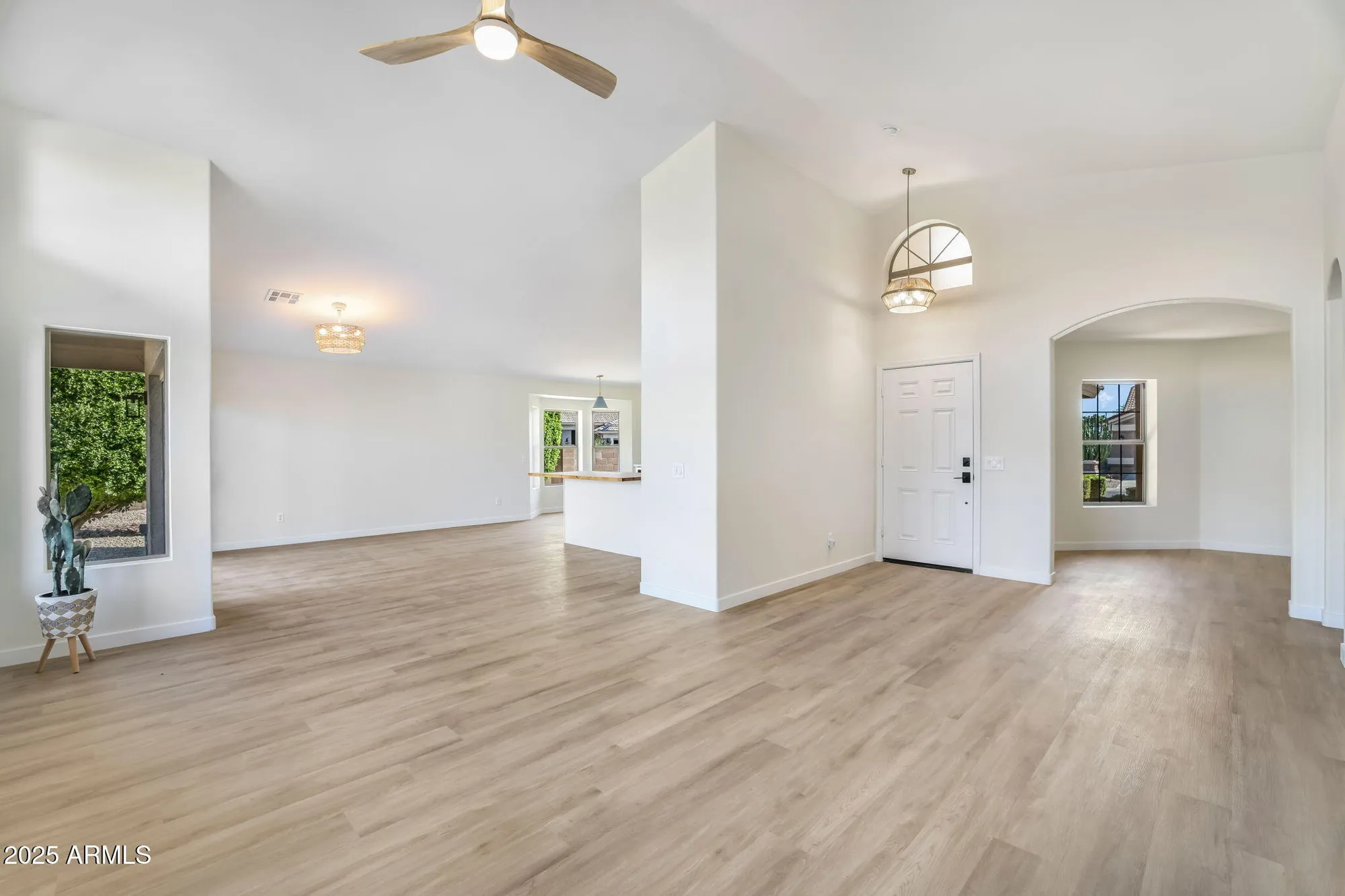 Property Slideshow image 13 of 50 | 15264 w mulberry dr, Goodyear, AZ, 85395