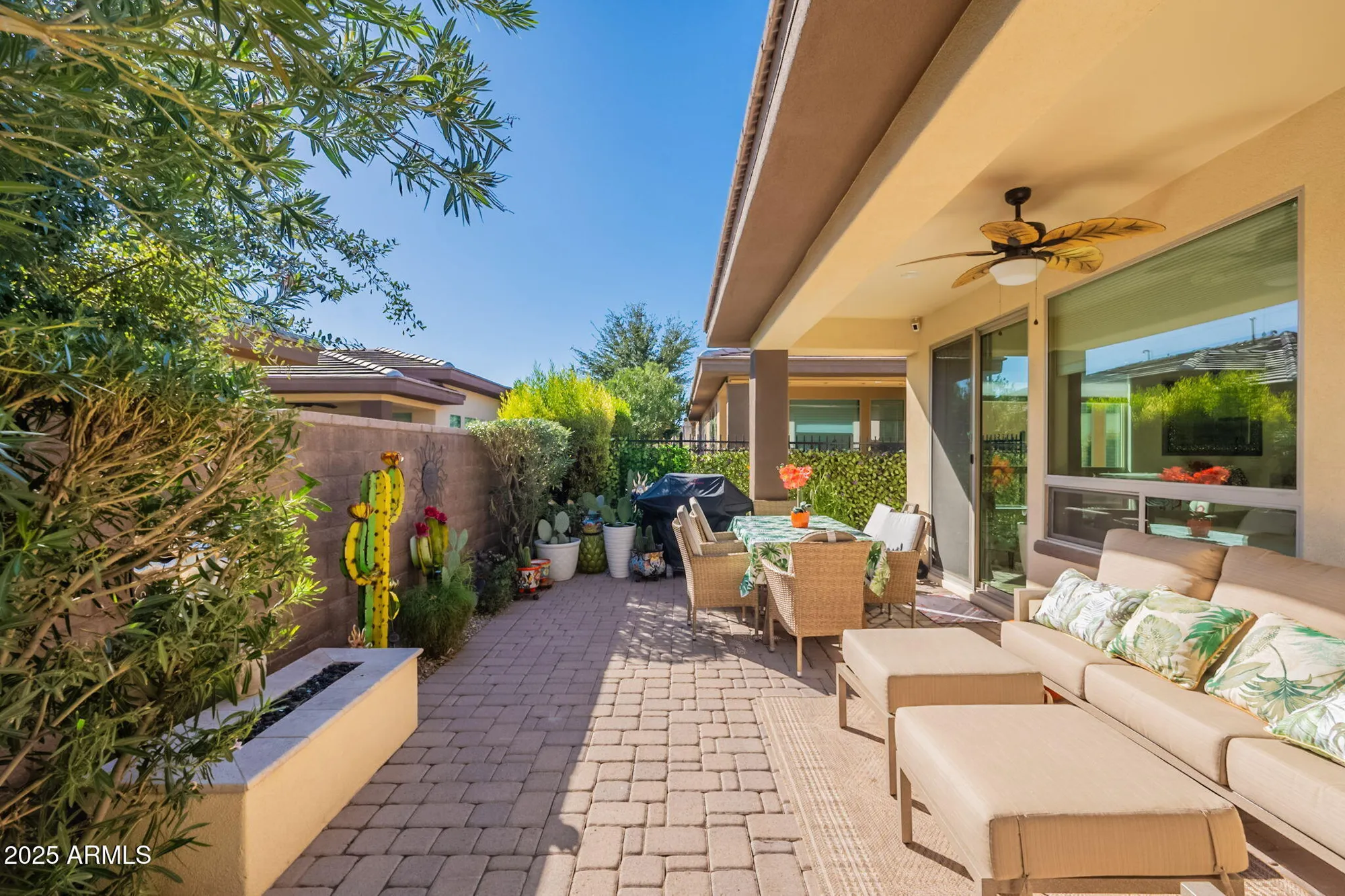 Property Slideshow image 2 of 25 | 679 e myrtle pass, Queen Creek, AZ, 85140