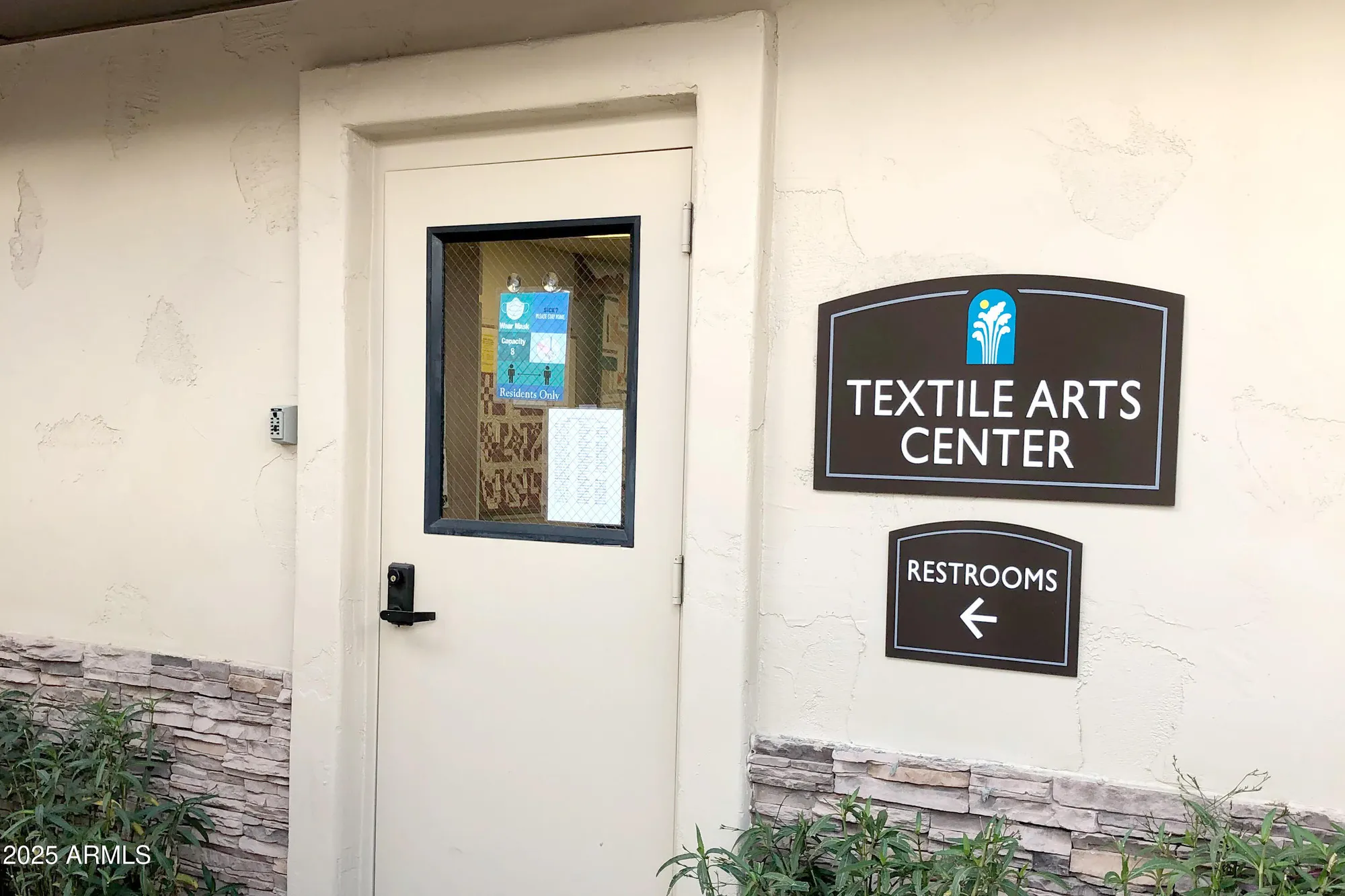 Property Slideshow image 48 of 64 | 11069 e kilarea ave 114, Mesa, AZ, 85209