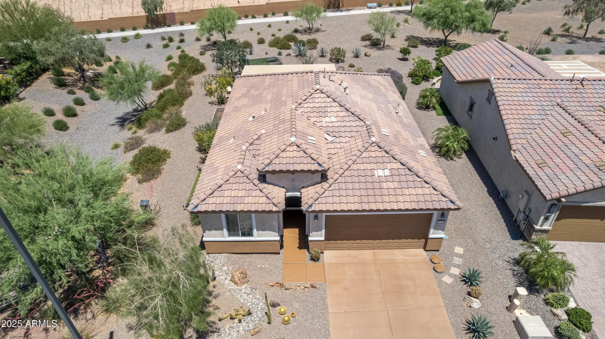 Property Slideshow image 4 of 46 | 26774 w firehawk dr, Buckeye, AZ, 85396