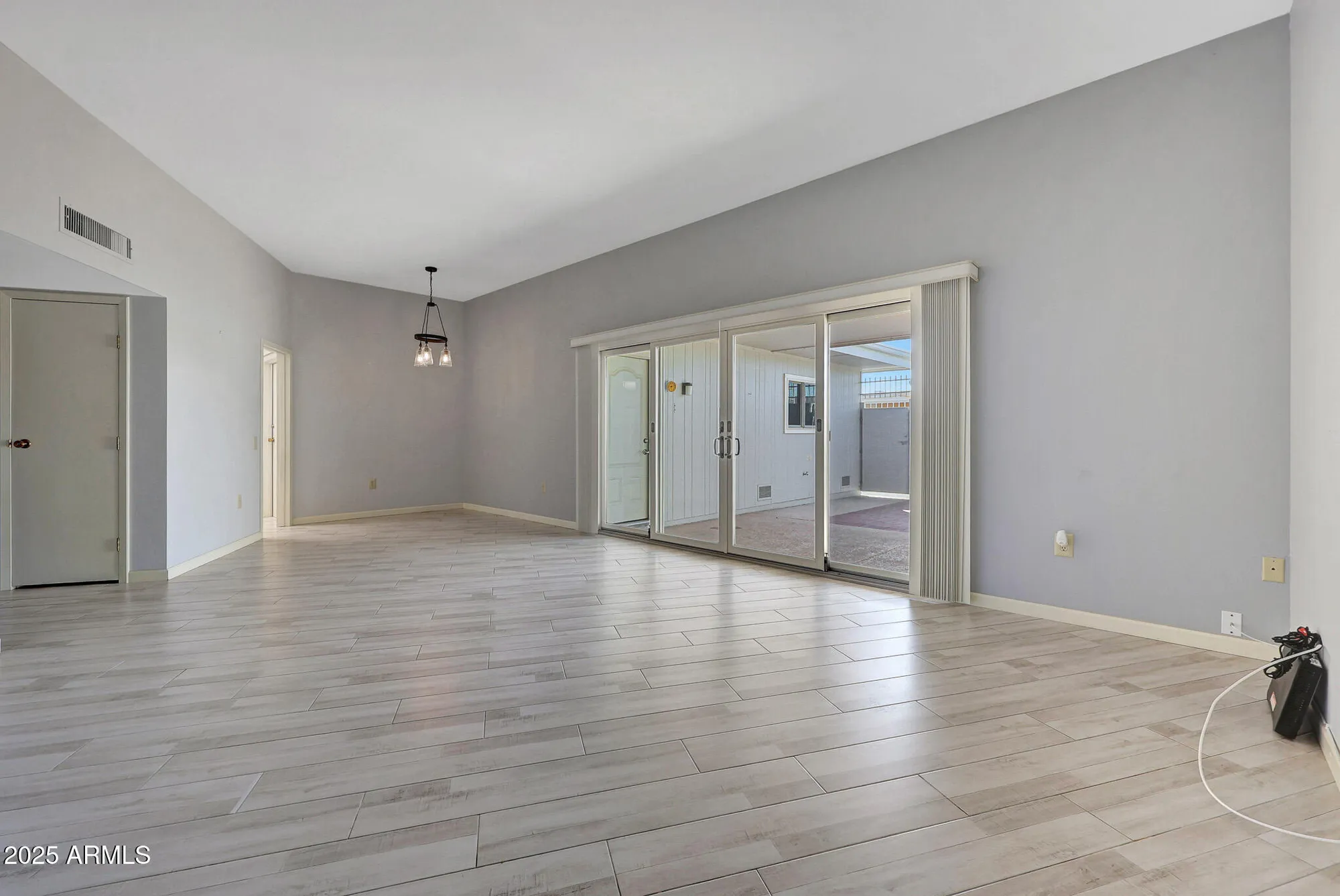 Property Slideshow image 8 of 29 | 13812 n 108th dr, Sun City, AZ, 85351