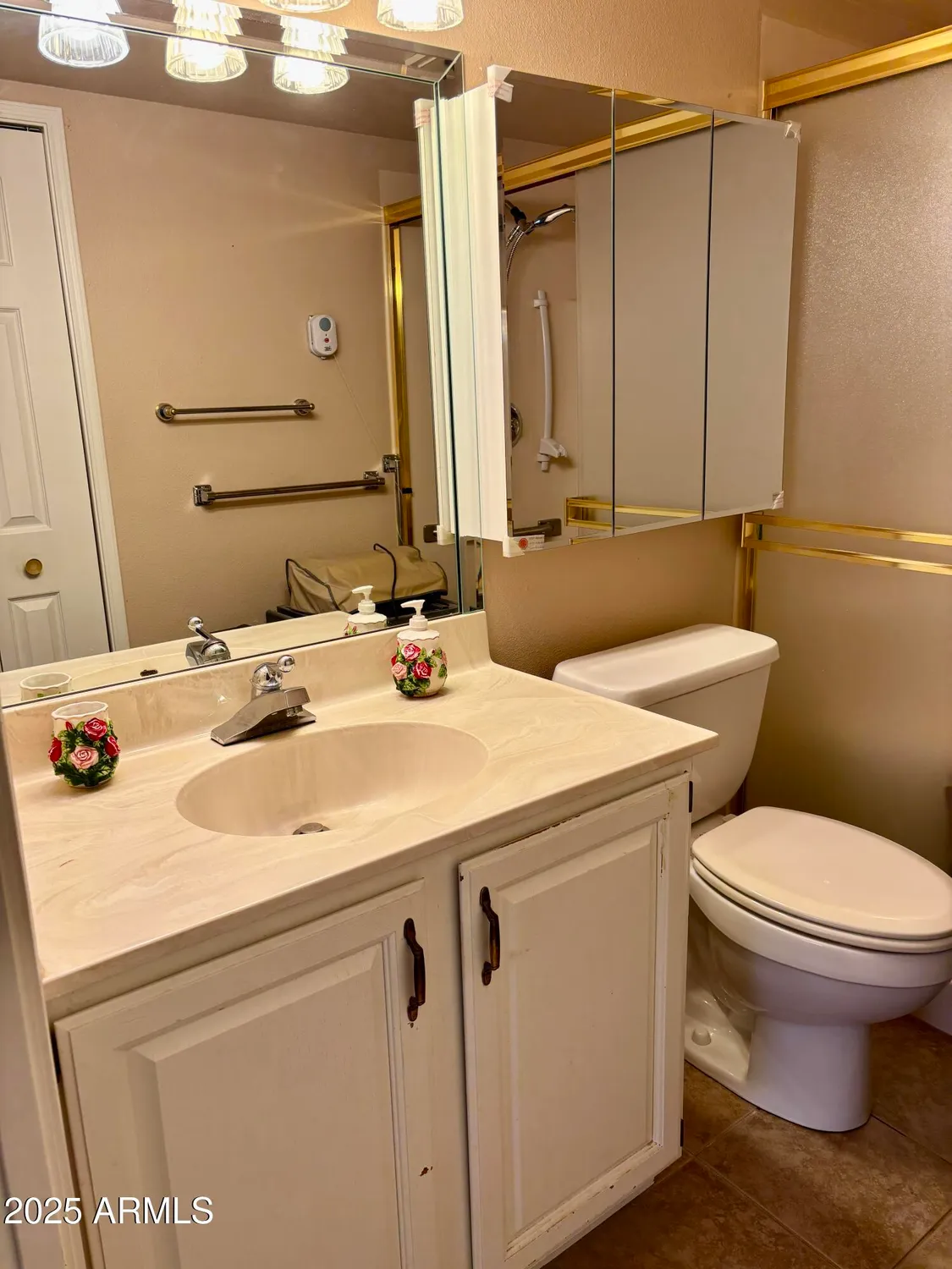 Property Slideshow image 11 of 14 | 10330 w thunderbird blvd apt a338, Sun City, AZ, 85351