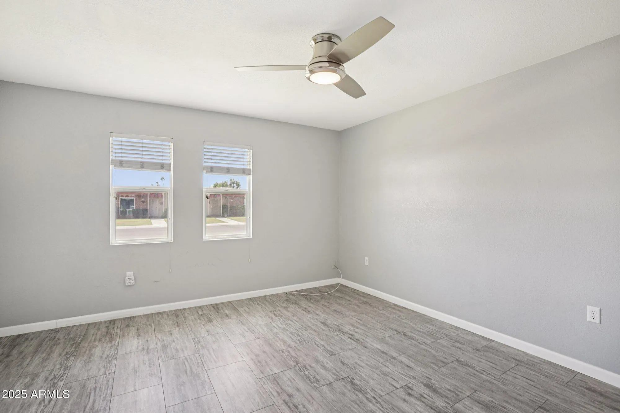 Property Slideshow image 17 of 30 | 9960 w forrester dr, Sun City, AZ, 85351