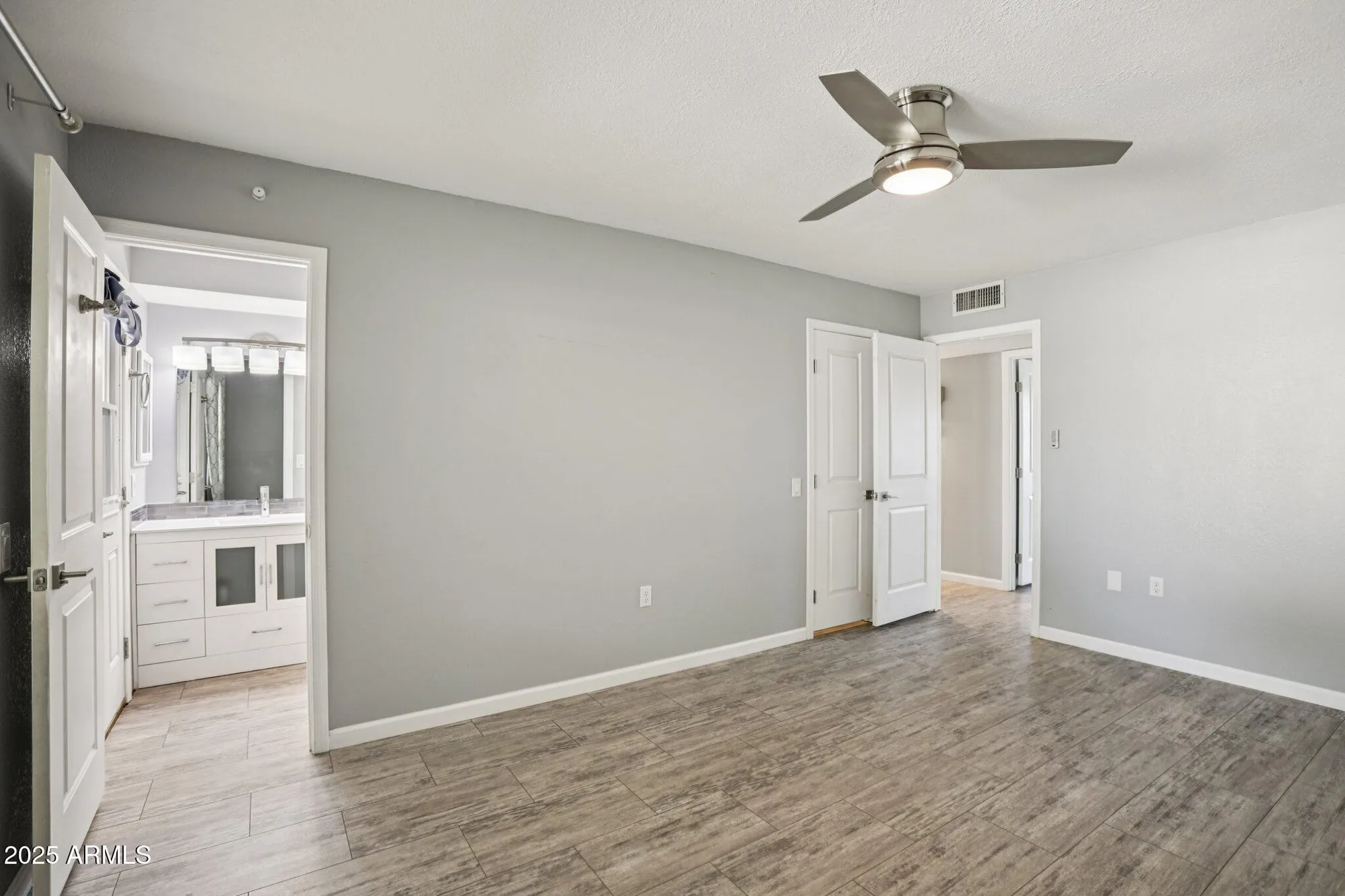 Property Slideshow image 23 of 30 | 9960 w forrester dr, Sun City, AZ, 85351