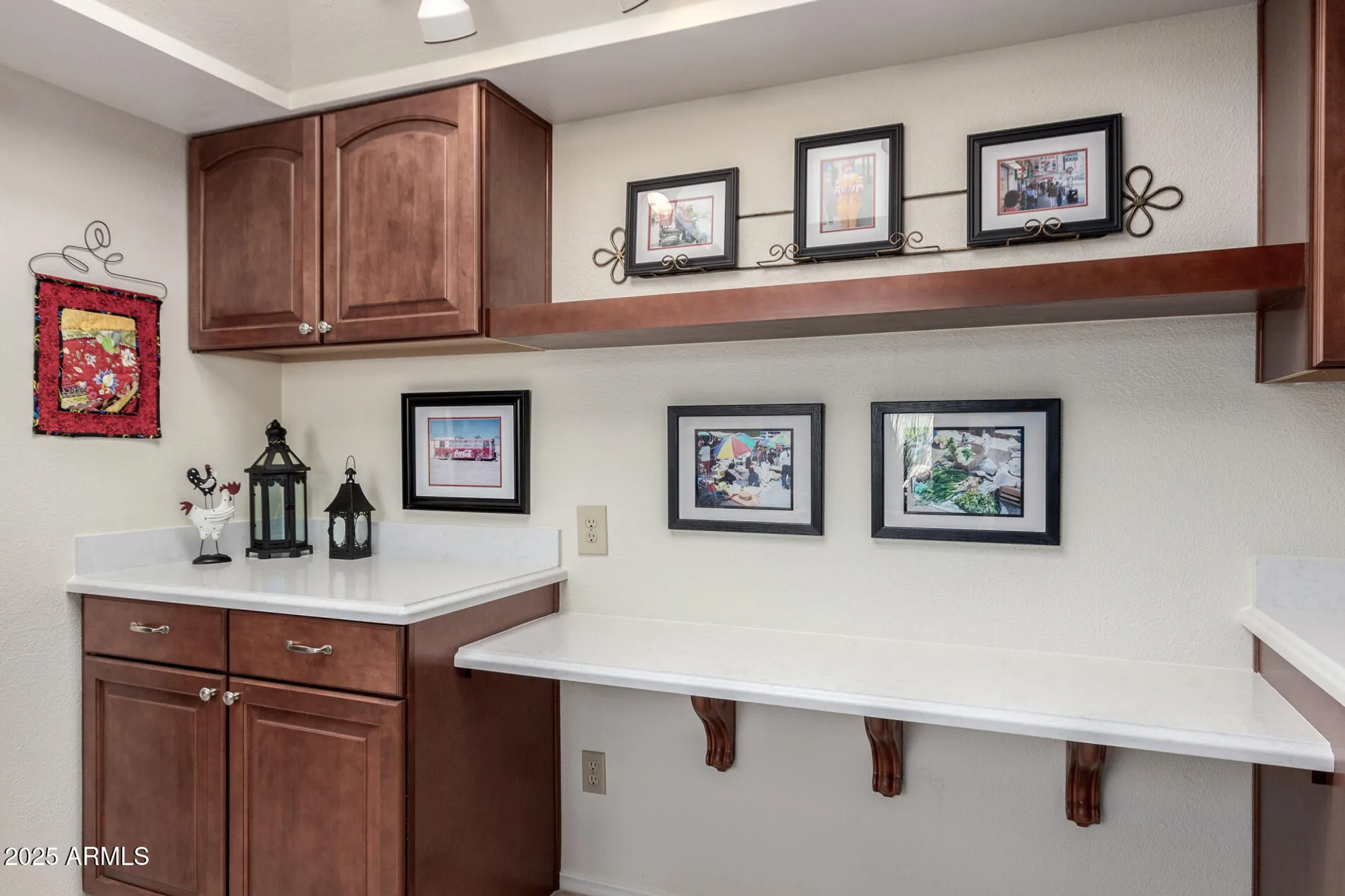 Property Slideshow image 12 of 40 | 25244 s saddletree dr, Sun Lakes, AZ, 85248