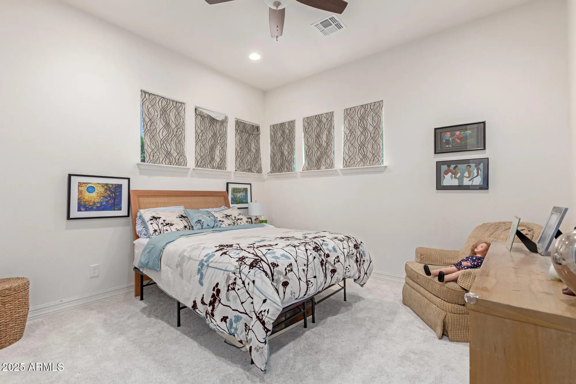 Property Slideshow image 16 of 32 | 20970 w mariposa st, Buckeye, AZ, 85396