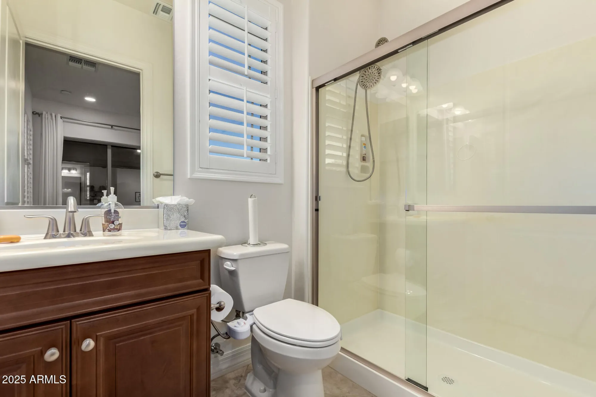 Property Slideshow image 22 of 32 | 20970 w mariposa st, Buckeye, AZ, 85396