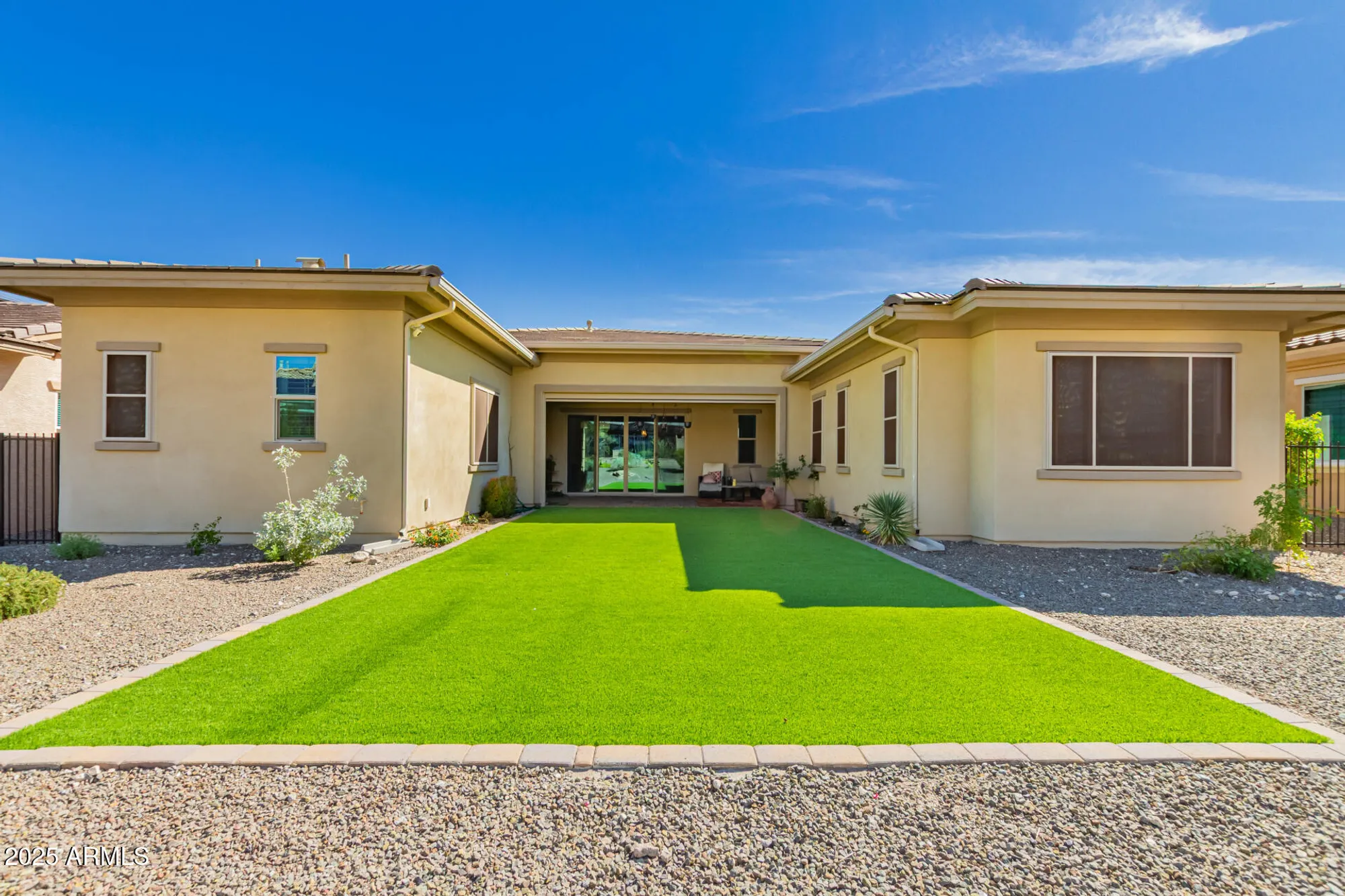Property Slideshow image 4 of 32 | 20970 w mariposa st, Buckeye, AZ, 85396