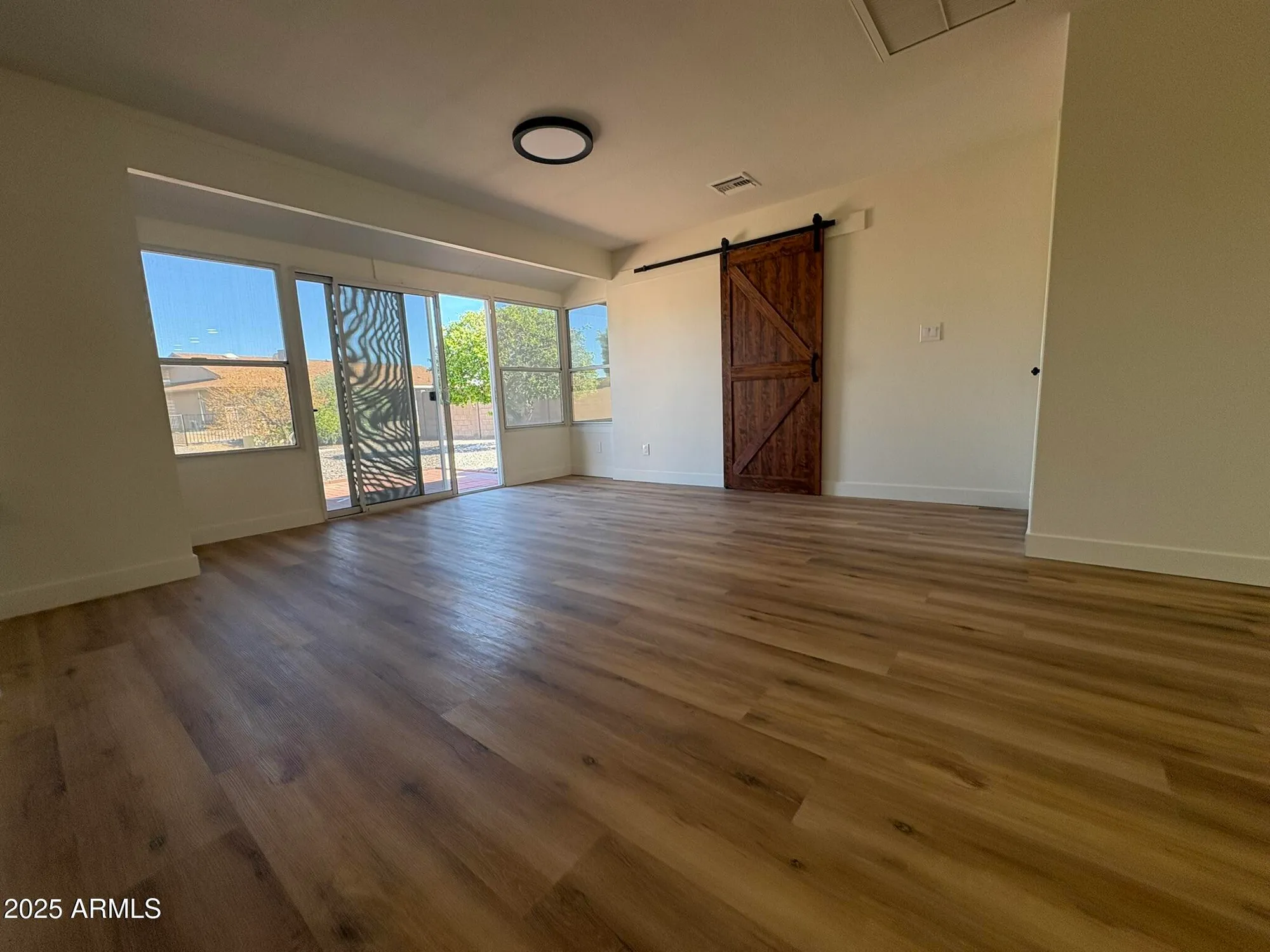 Property Slideshow image 8 of 21 | 17615 n whispering oaks dr, Sun City West, AZ, 85375