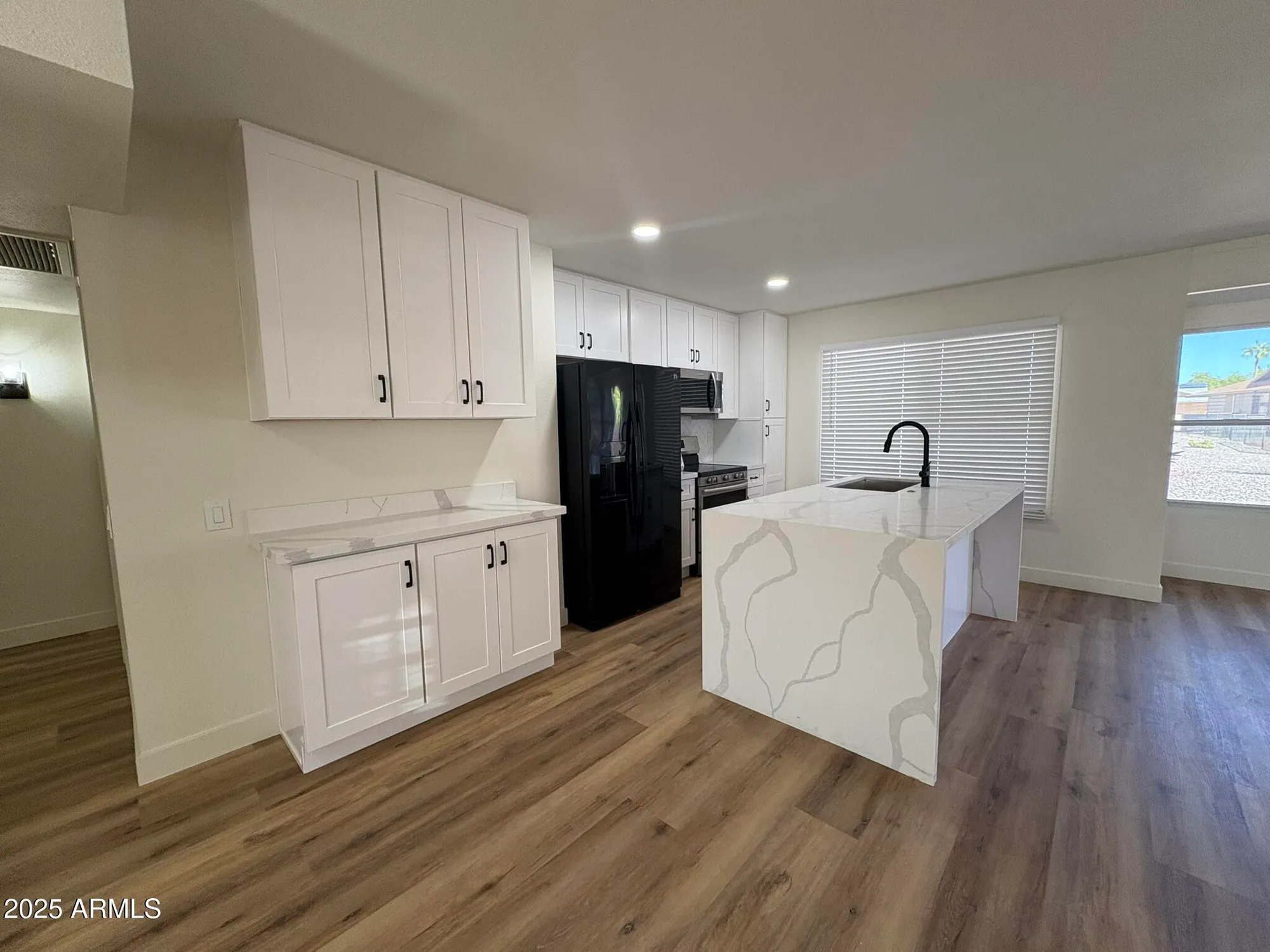 Property Slideshow image 6 of 21 | 17615 n whispering oaks dr, Sun City West, AZ, 85375