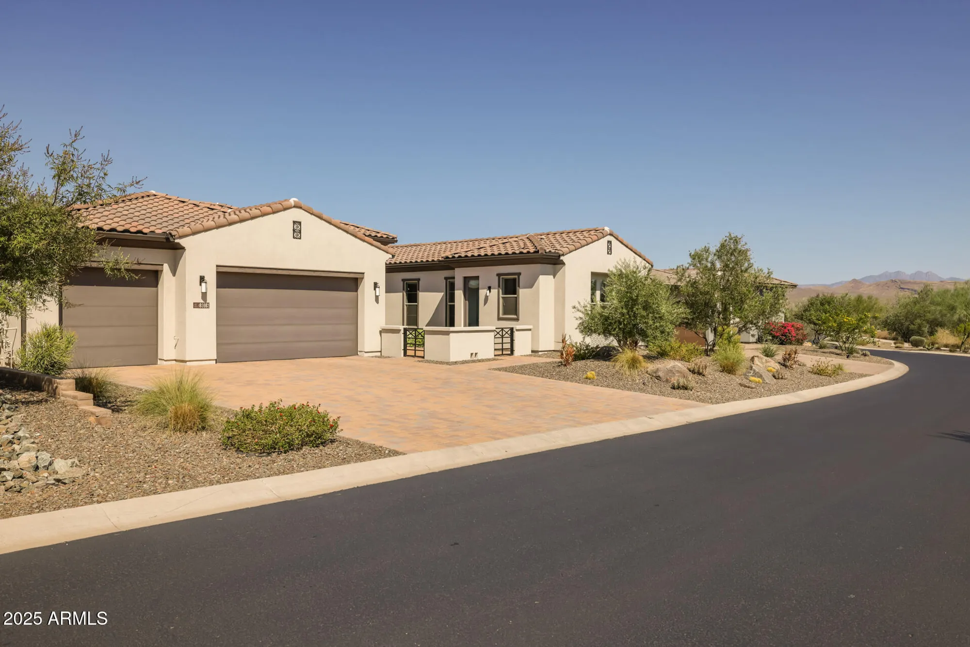 Property Slideshow image 3 of 80 | 18016 e wolf tree ln, Rio Verde, AZ, 85263