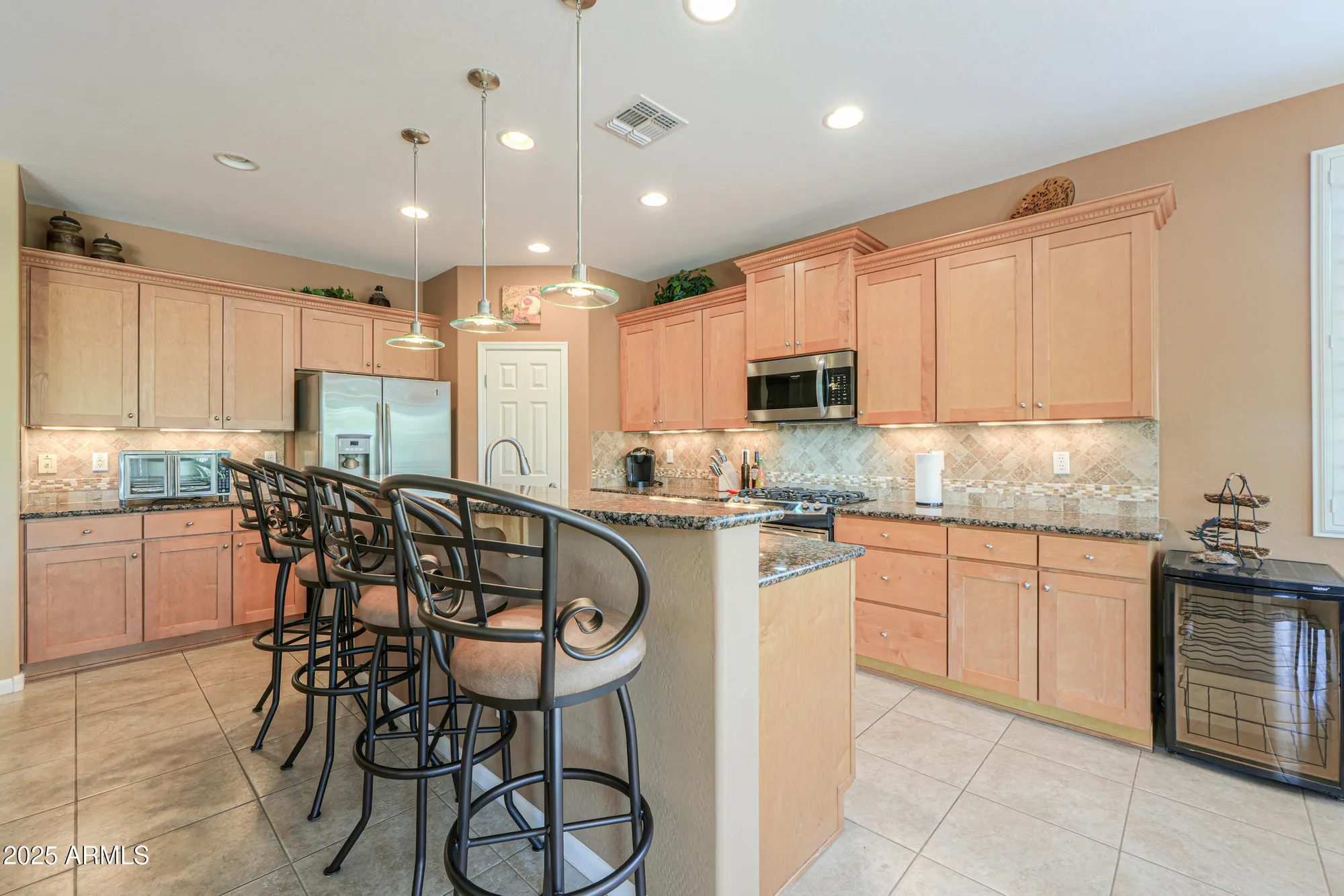 Property Slideshow image 8 of 46 | 5233 n gila trail dr, Eloy, AZ, 85131