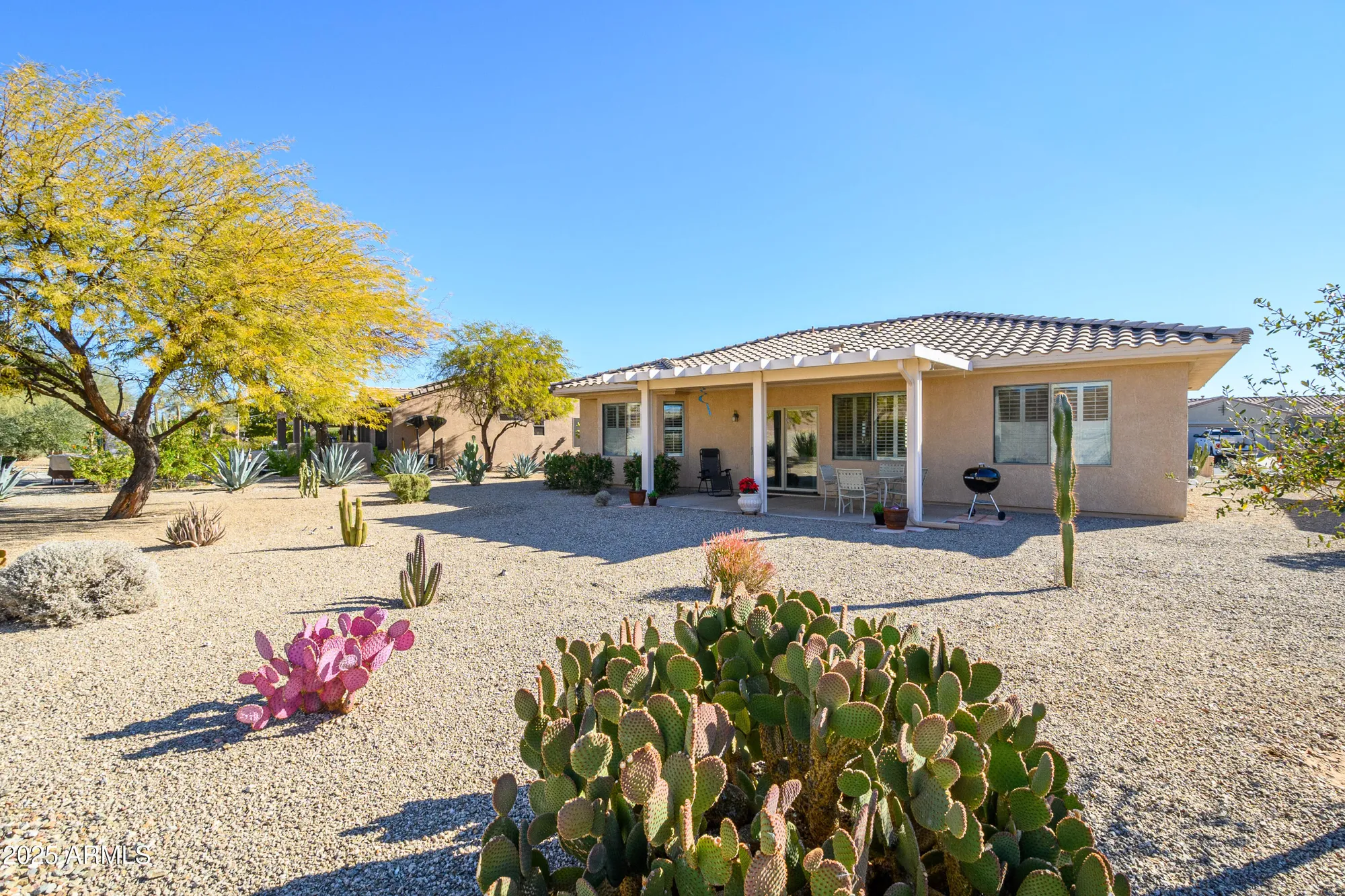 Property Slideshow image 27 of 31 | 20516 n vermillion cliffs dr, Surprise, AZ, 85387