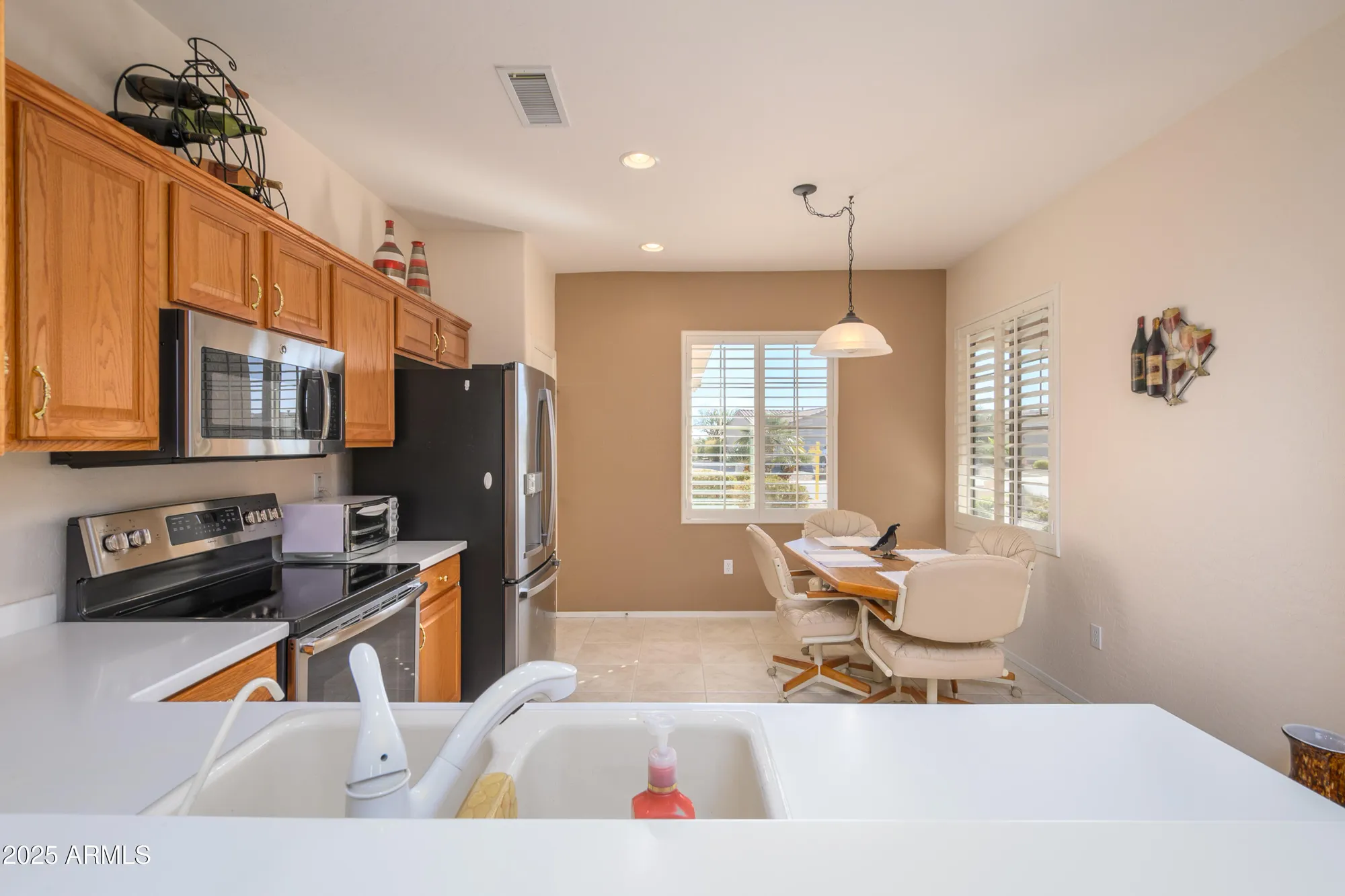 Property Slideshow image 10 of 31 | 20516 n vermillion cliffs dr, Surprise, AZ, 85387