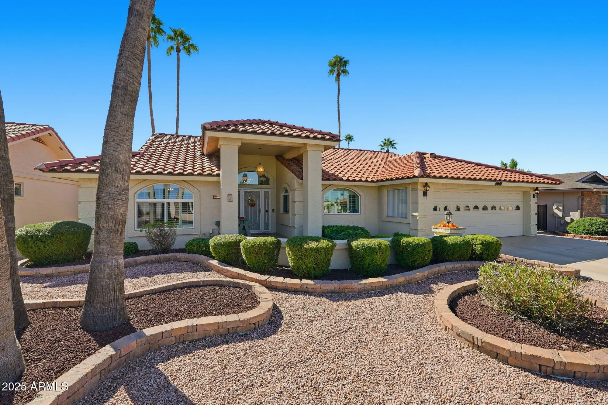 Property Slideshow image 10 of 46 | 8041 e lakeview ave, Mesa, AZ, 85209