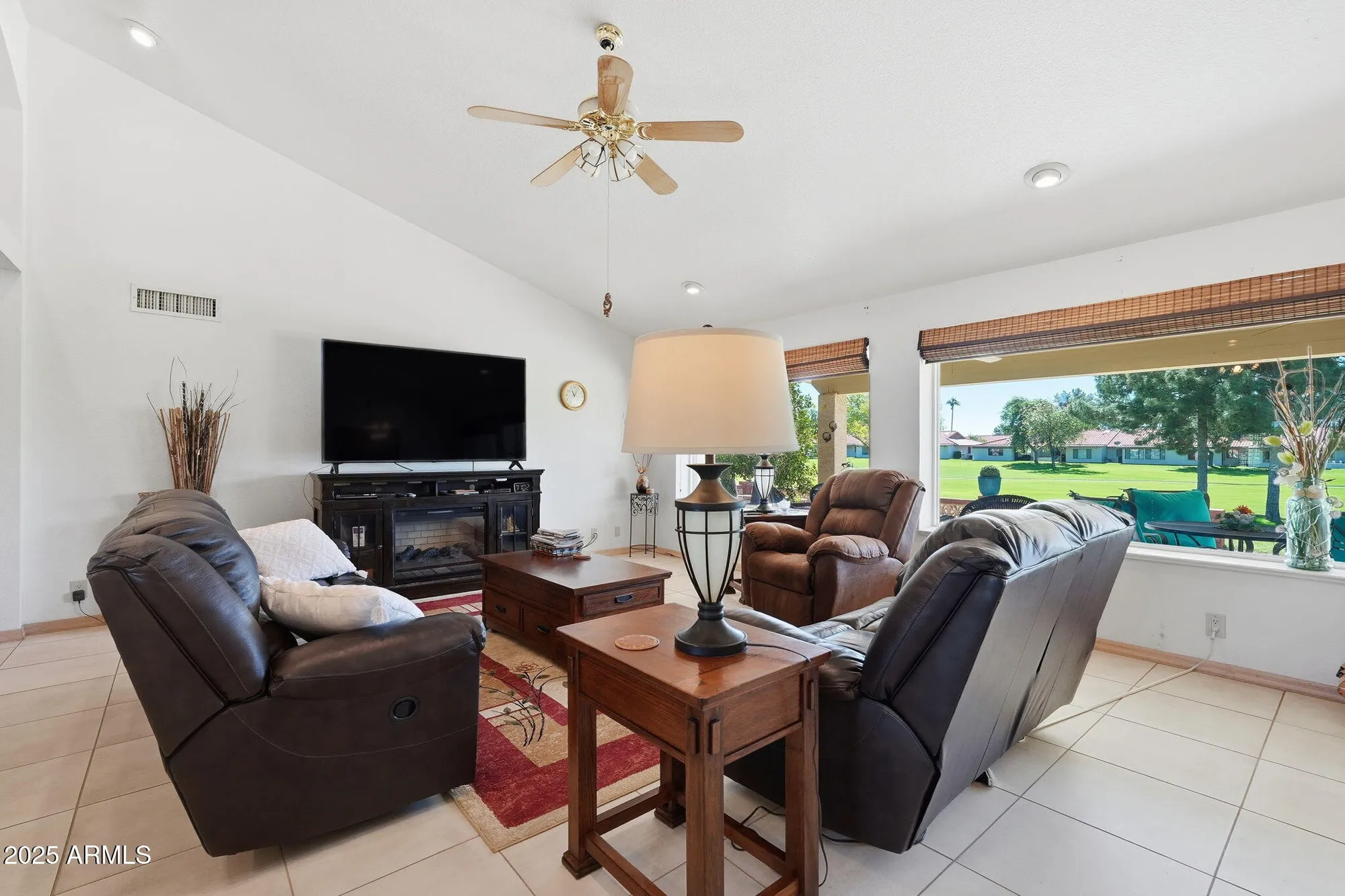 Property Slideshow image 16 of 46 | 8041 e lakeview ave, Mesa, AZ, 85209