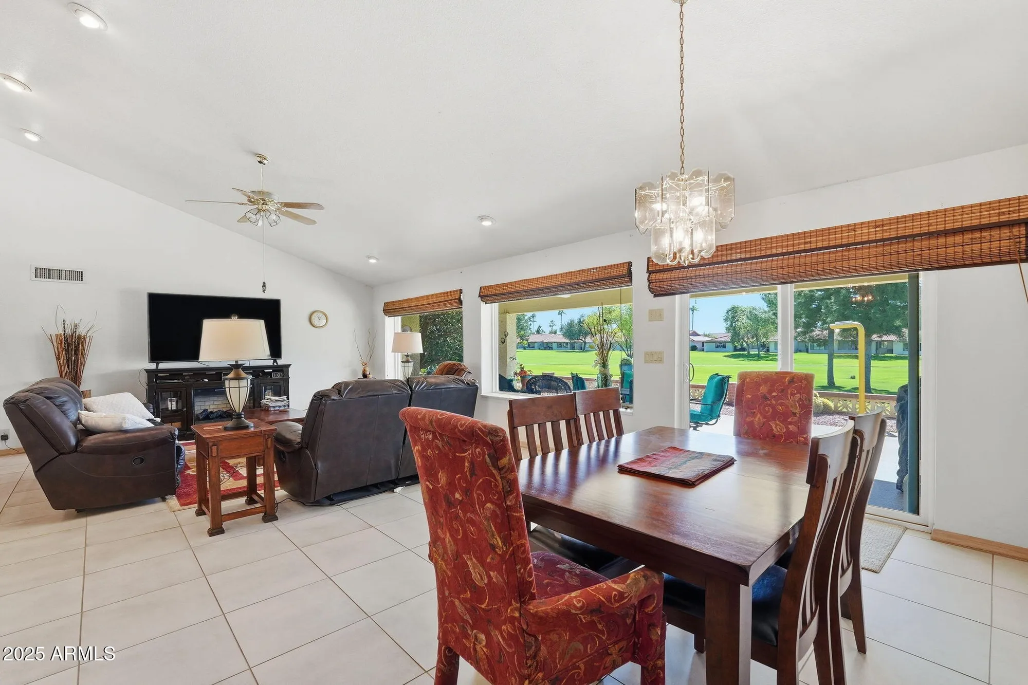 Property Slideshow image 17 of 46 | 8041 e lakeview ave, Mesa, AZ, 85209