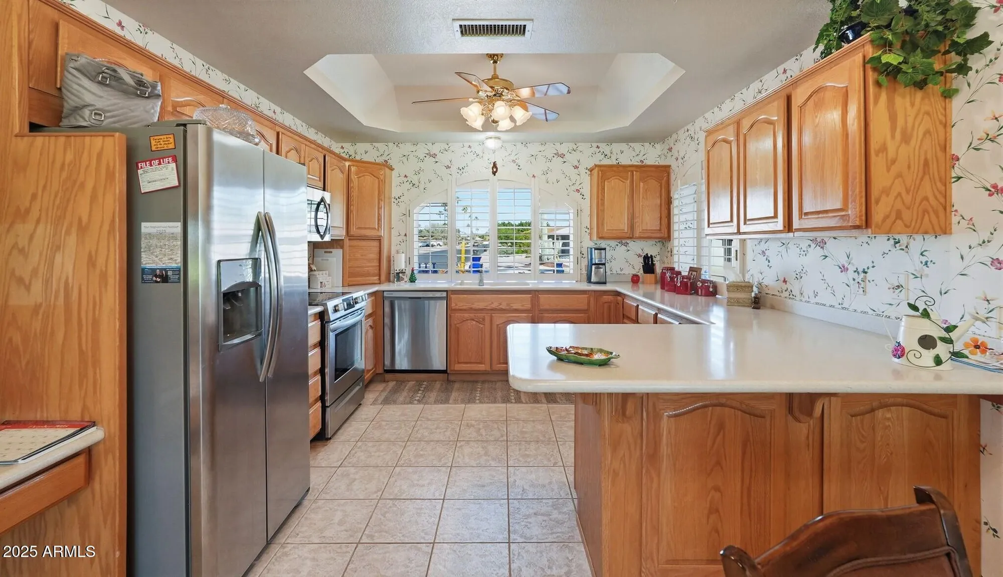 Property Slideshow image 19 of 46 | 8041 e lakeview ave, Mesa, AZ, 85209