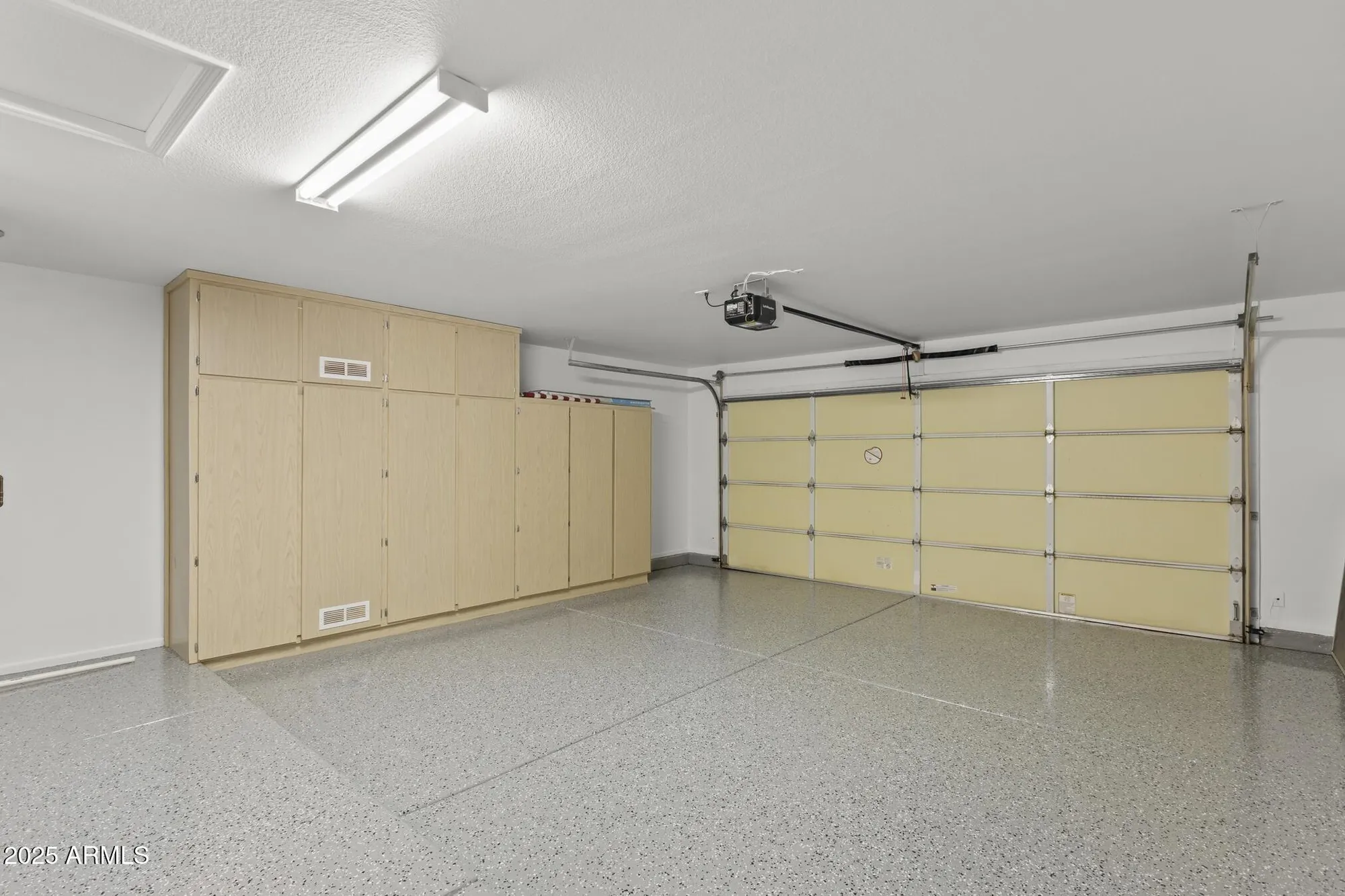 Property Slideshow image 16 of 20 | 18133 n villa bella dr, Surprise, AZ, 85374