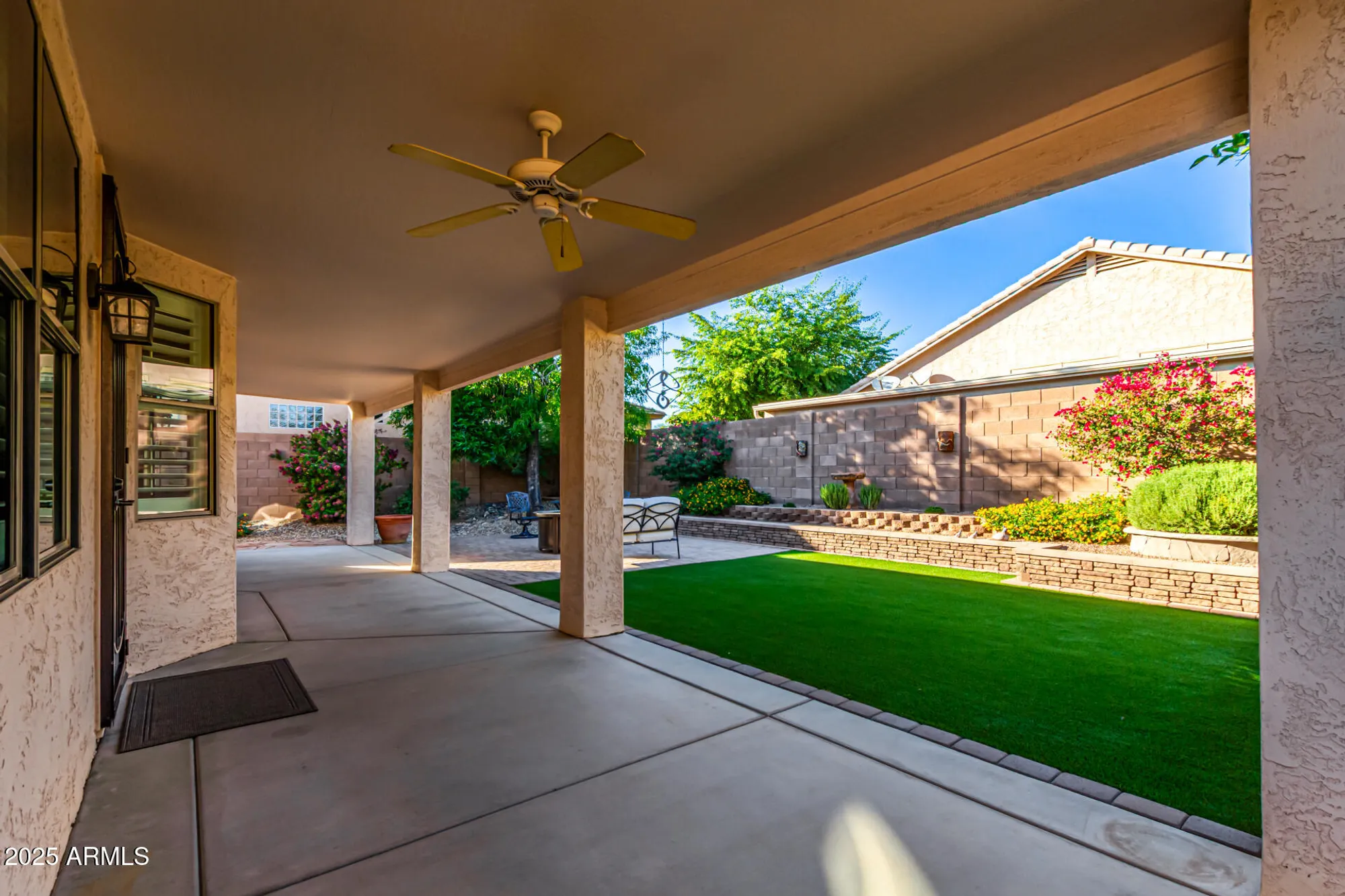 Property Slideshow image 33 of 39 | 18359 n linkletter ln, Surprise, AZ, 85374