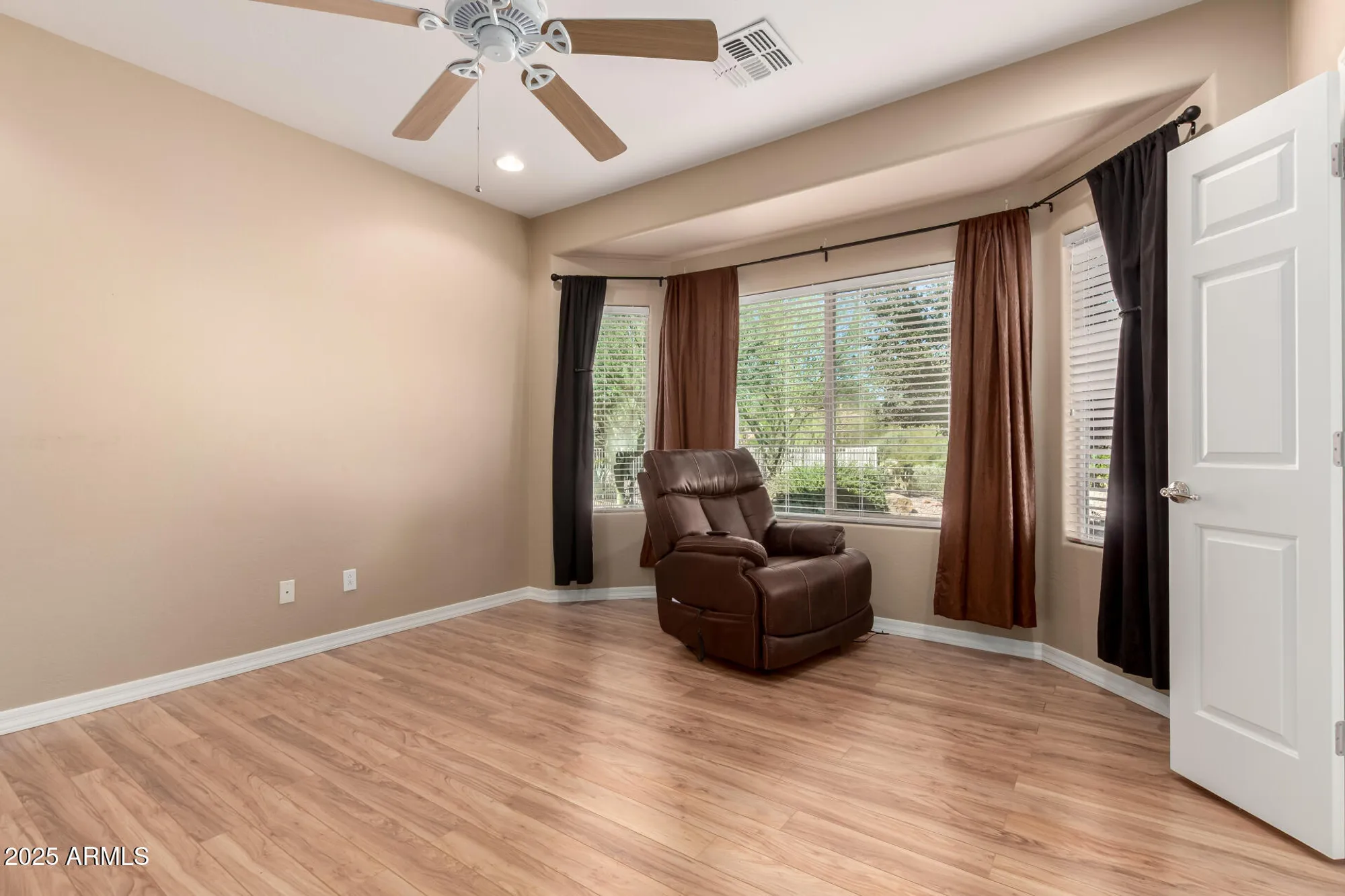 Property Slideshow image 16 of 34 | 6346 w heritage way, Florence, AZ, 85132