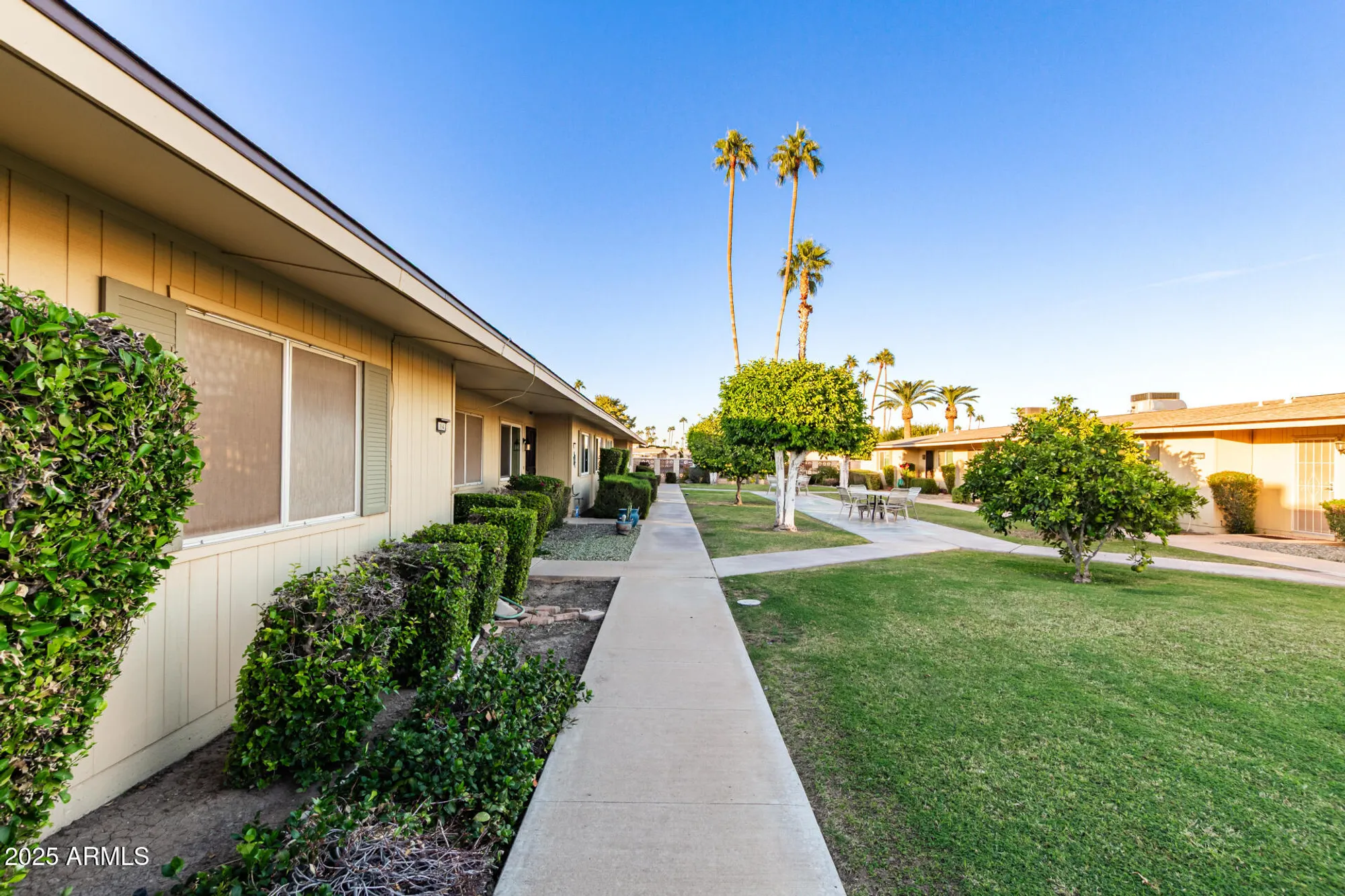 Property Slideshow image 5 of 39 | 10941 w santa fe dr, Sun City, AZ, 85351