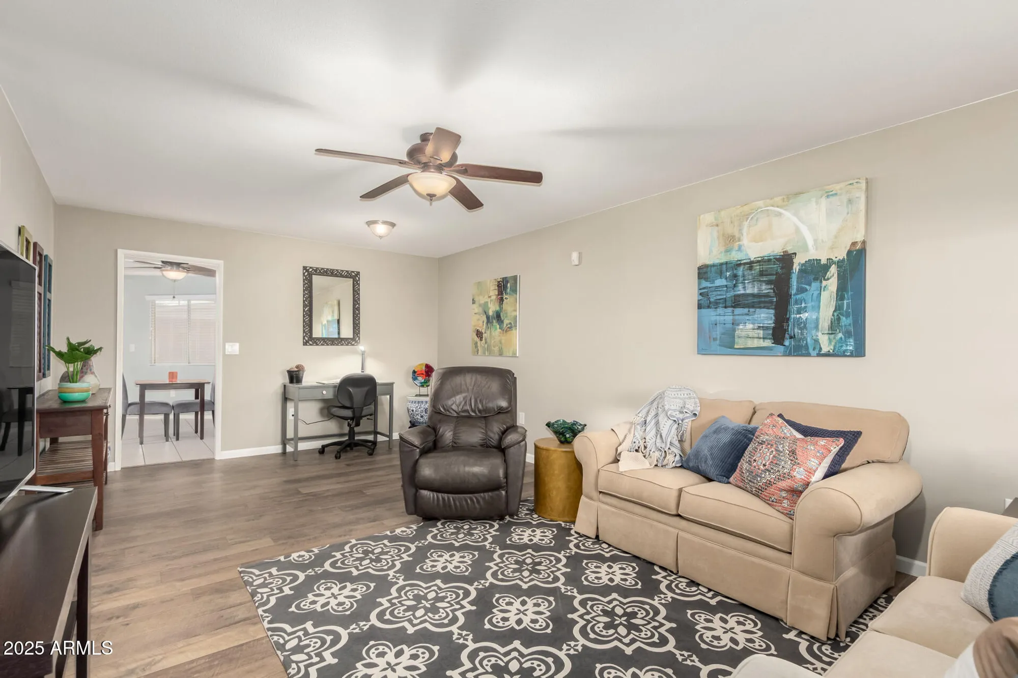 Property Slideshow image 7 of 39 | 10941 w santa fe dr, Sun City, AZ, 85351