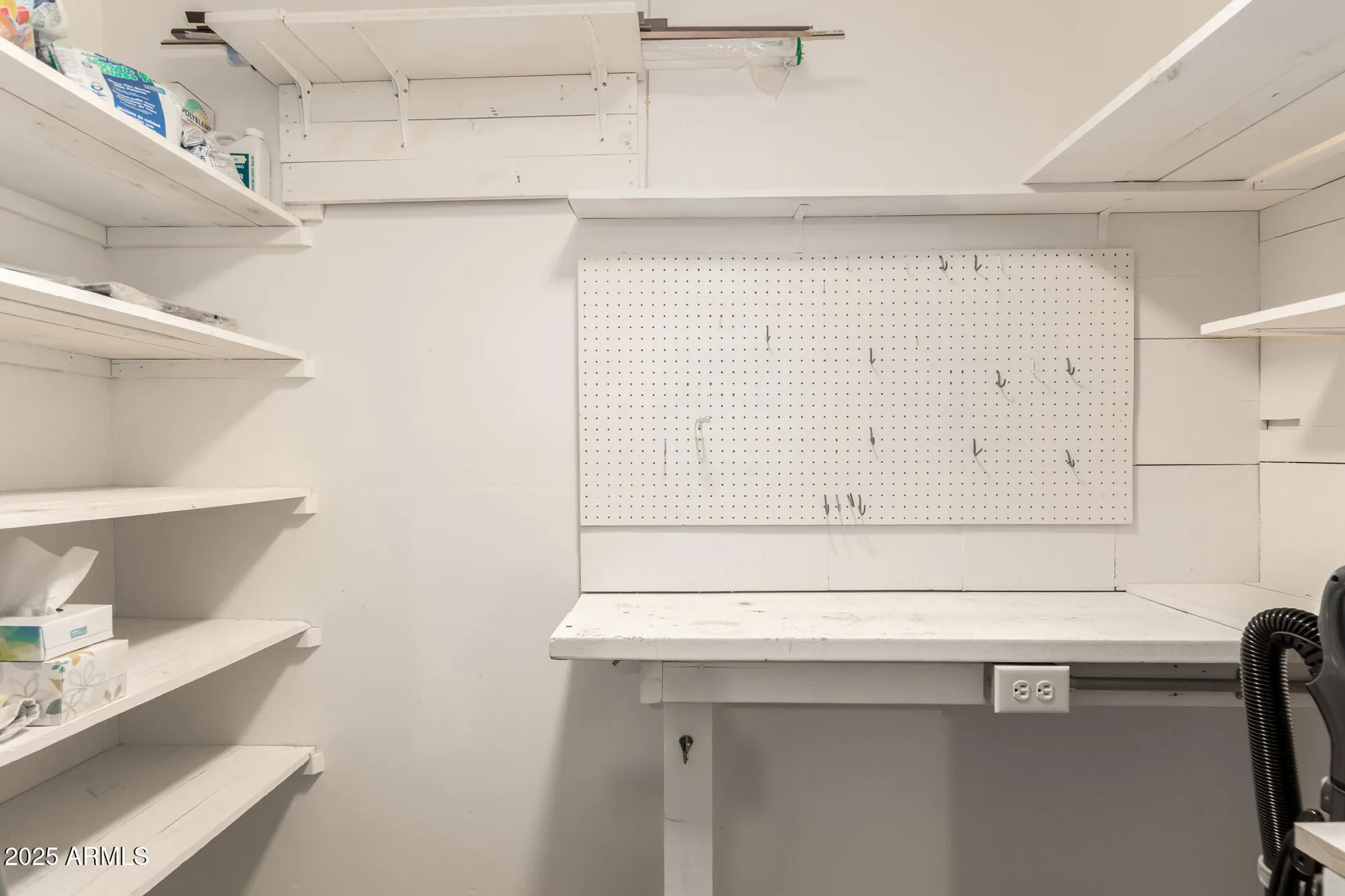 Property Slideshow image 29 of 39 | 10941 w santa fe dr, Sun City, AZ, 85351