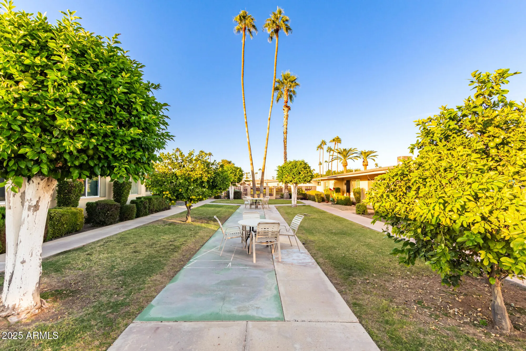 Property Slideshow image 37 of 39 | 10941 w santa fe dr, Sun City, AZ, 85351