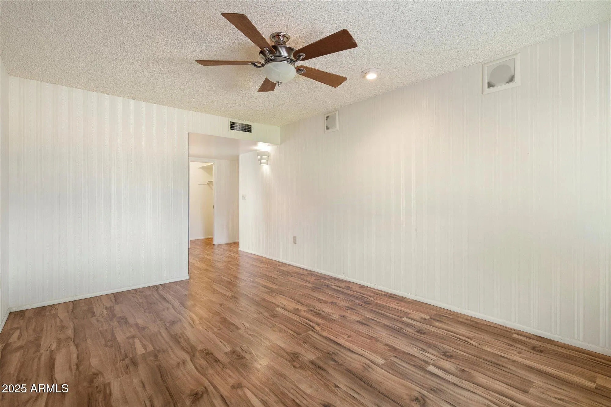 Property Slideshow image 17 of 25 | 10303 w bright angel cir, Sun City, AZ, 85351