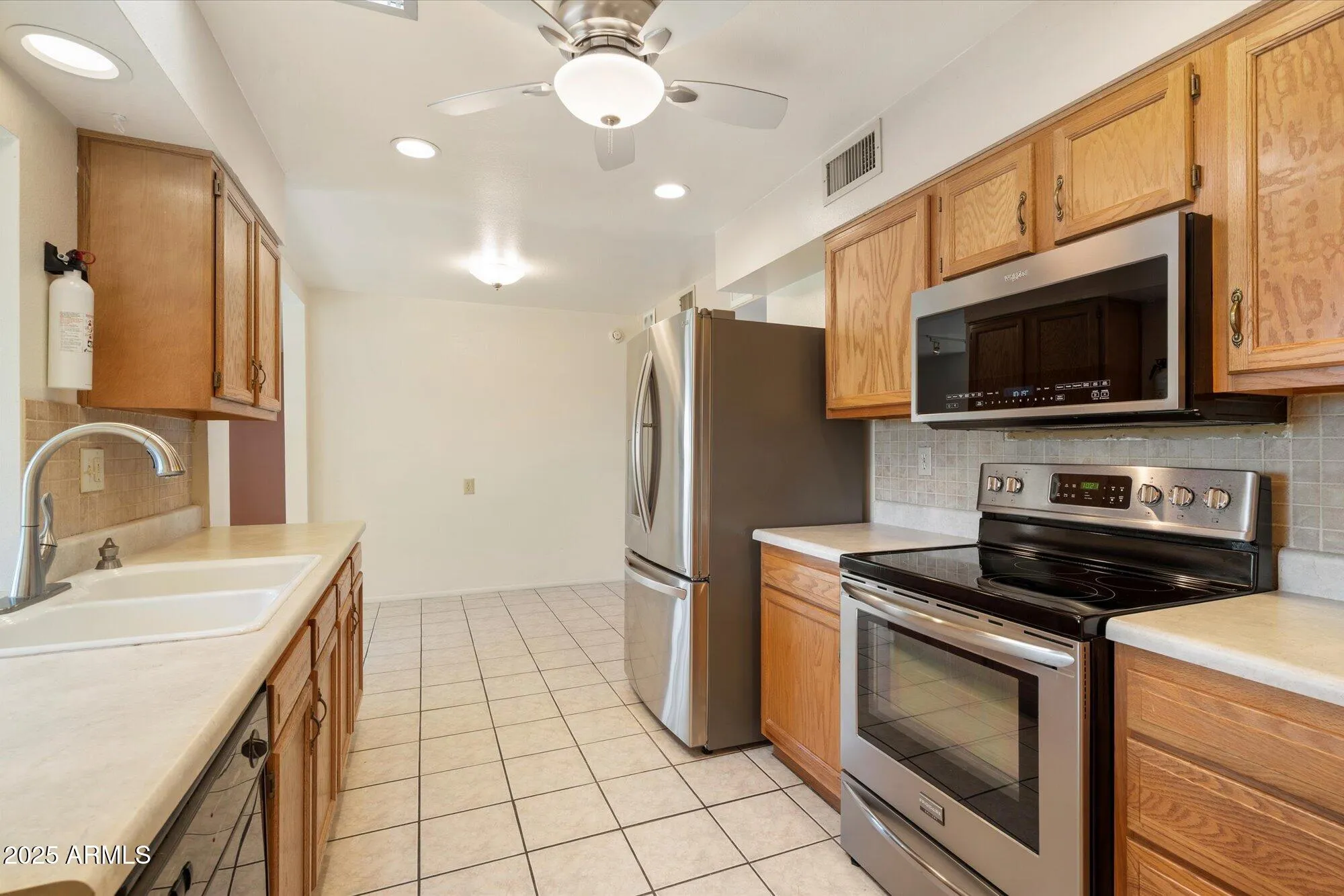 Property Slideshow image 11 of 25 | 10303 w bright angel cir, Sun City, AZ, 85351