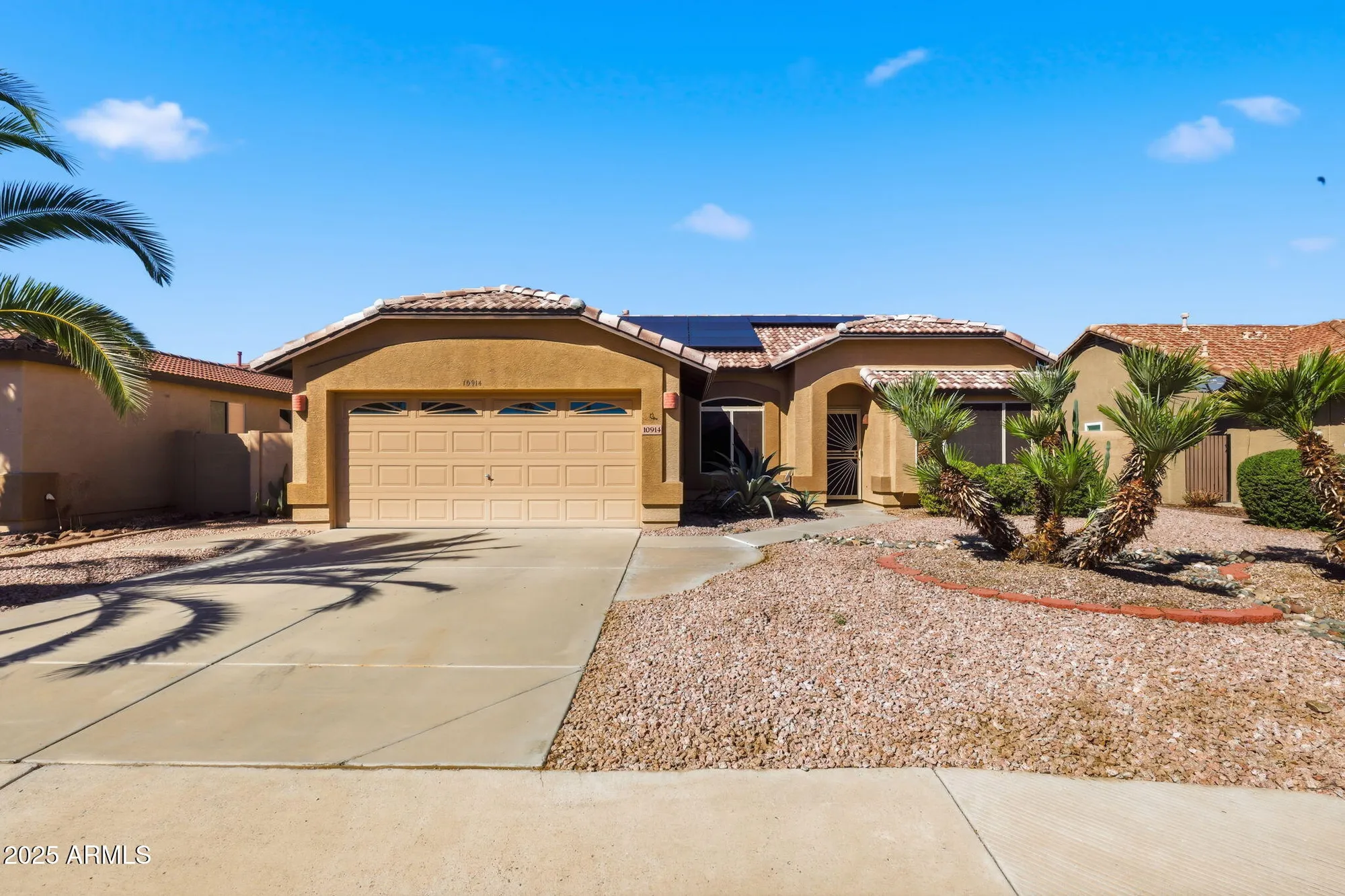 Property Slideshow image 1 of 43 | 10914 w cimarron dr, Peoria, AZ, 85373