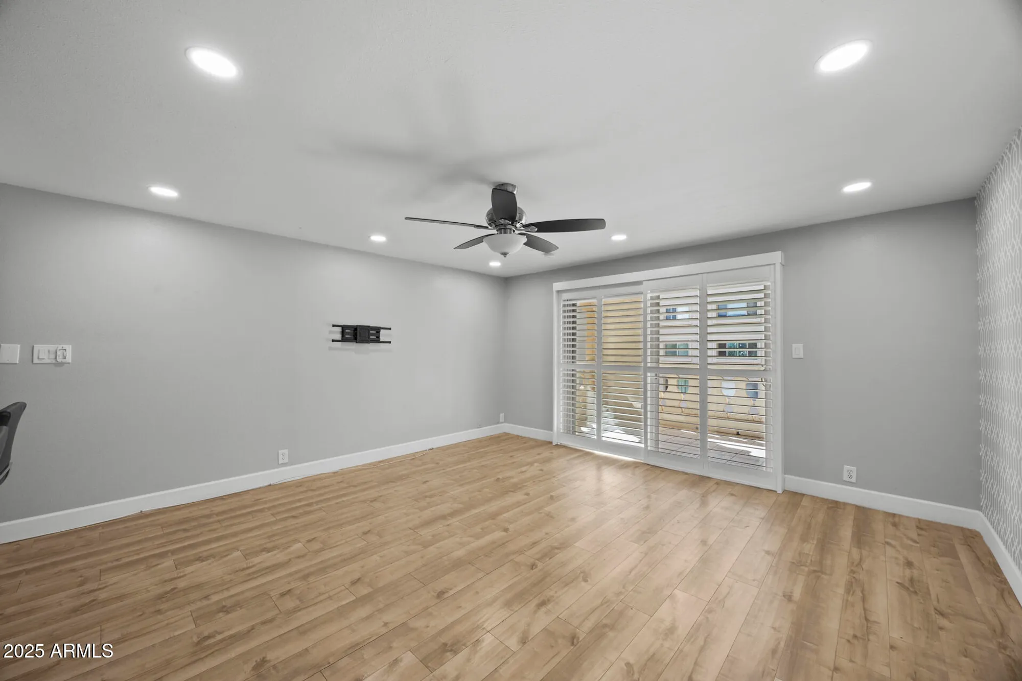 Property Slideshow image 10 of 29 | 7960 e camelback rd unit 309, Scottsdale, AZ, 85251