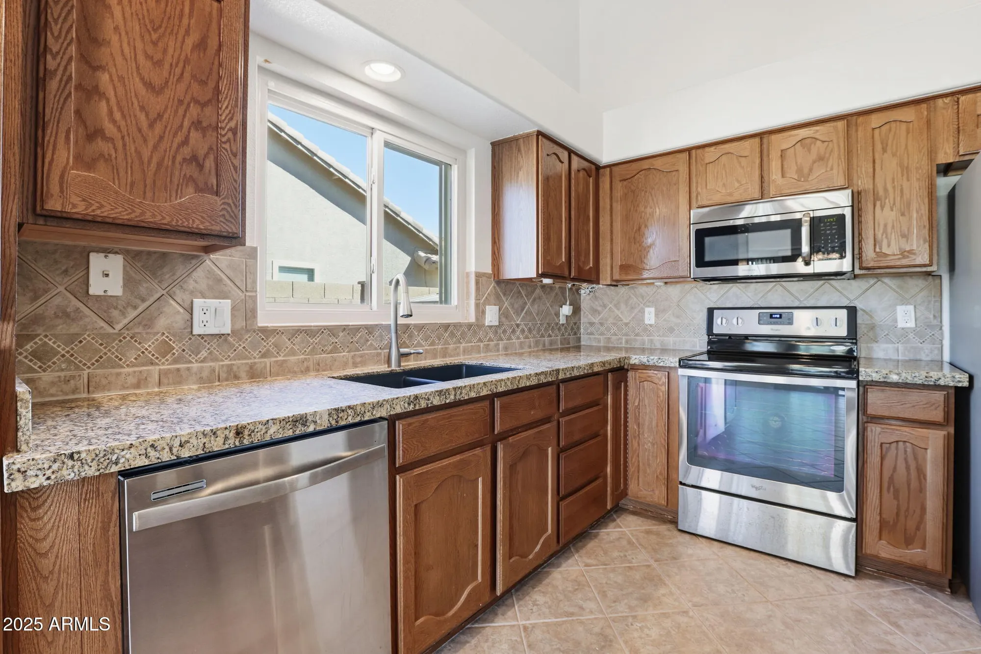 Property Slideshow image 13 of 43 | 10914 w cimarron dr, Peoria, AZ, 85373