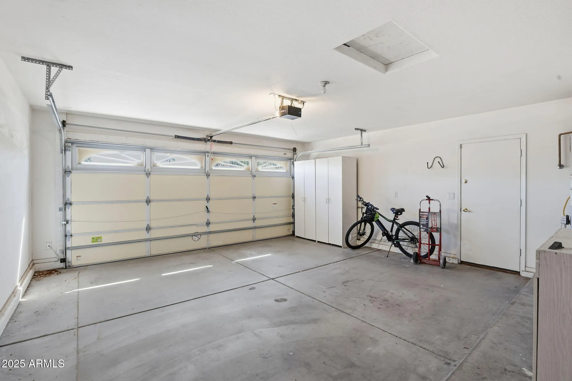 Property Slideshow image 22 of 43 | 10914 w cimarron dr, Peoria, AZ, 85373