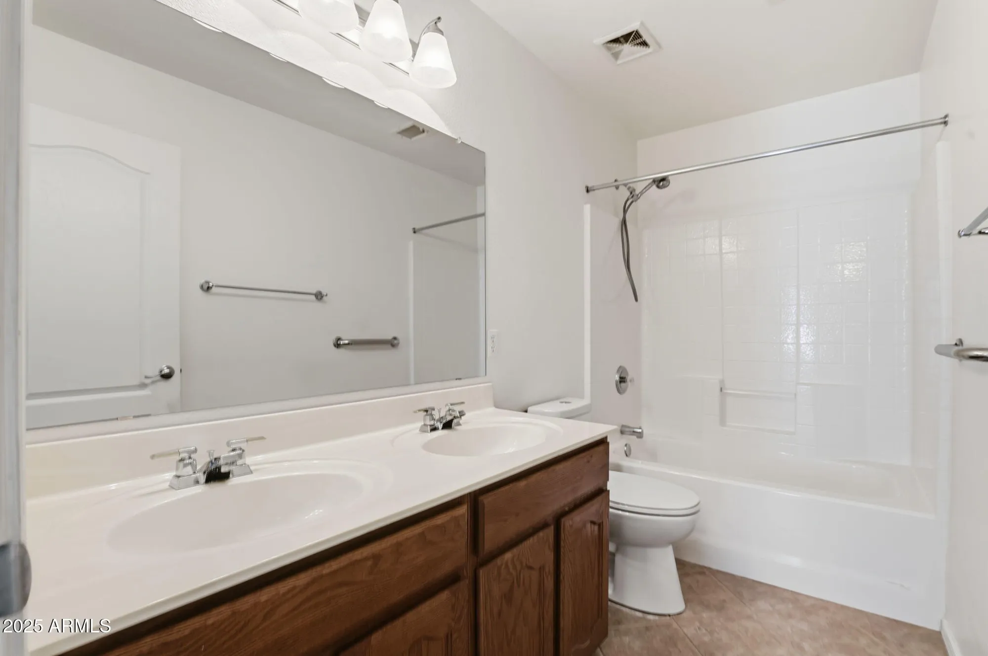 Property Slideshow image 23 of 43 | 10914 w cimarron dr, Peoria, AZ, 85373