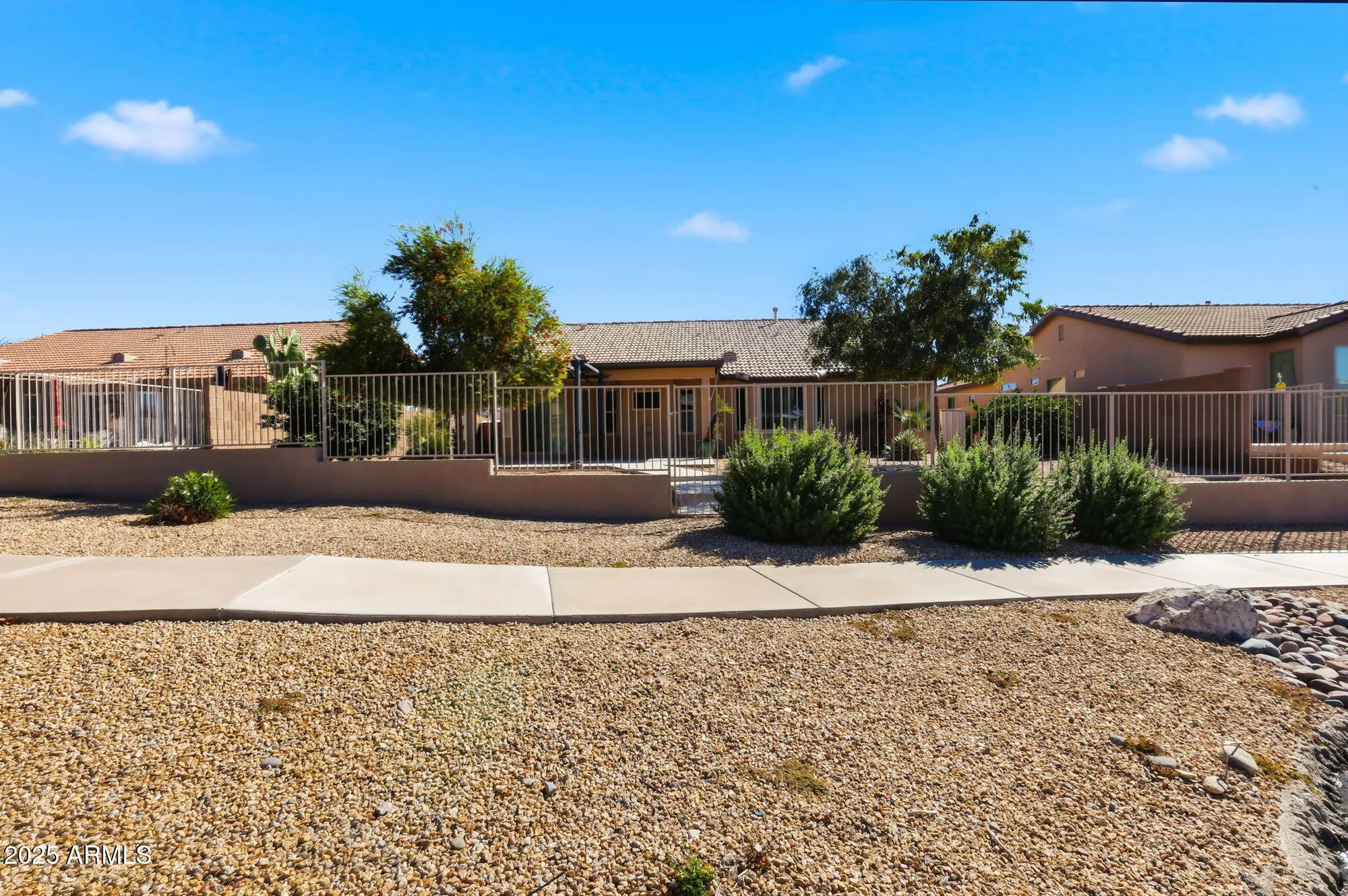 Property Slideshow image 43 of 43 | 10914 w cimarron dr, Peoria, AZ, 85373