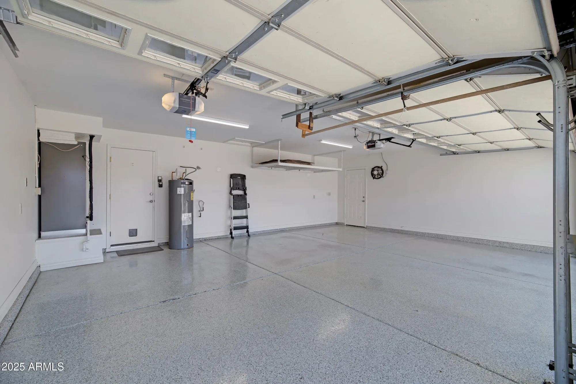 Property Slideshow image 27 of 32 | 13010 s 42nd st, Phoenix, AZ, 85044